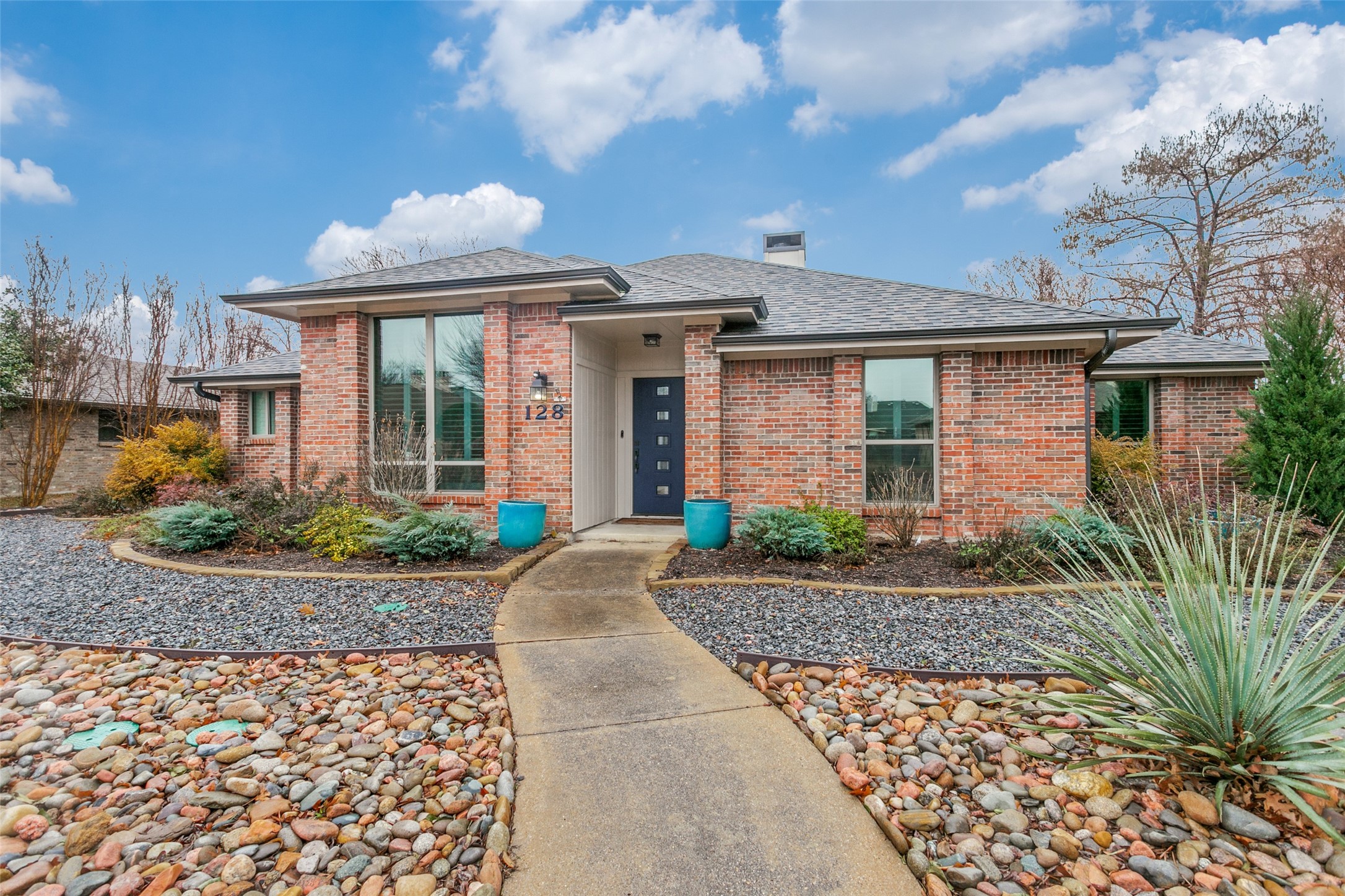 128 Simmons Drive
