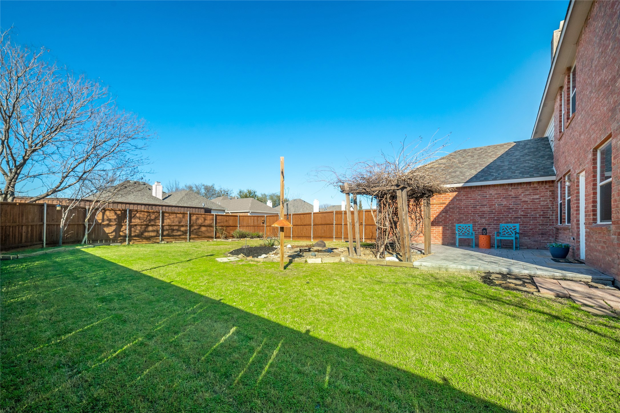 1533 Sleepy Hollow Drive