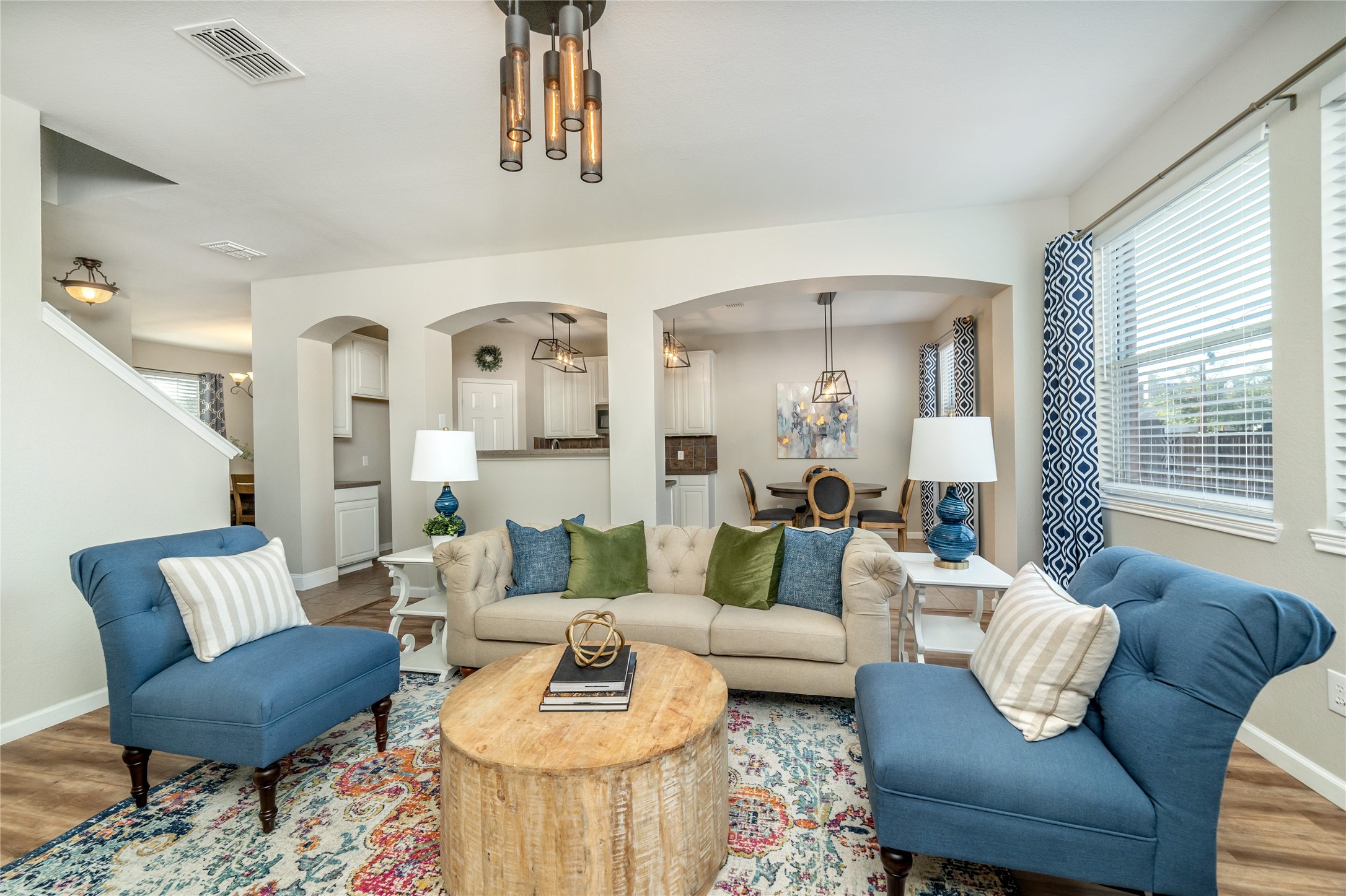 1533 Sleepy Hollow Drive