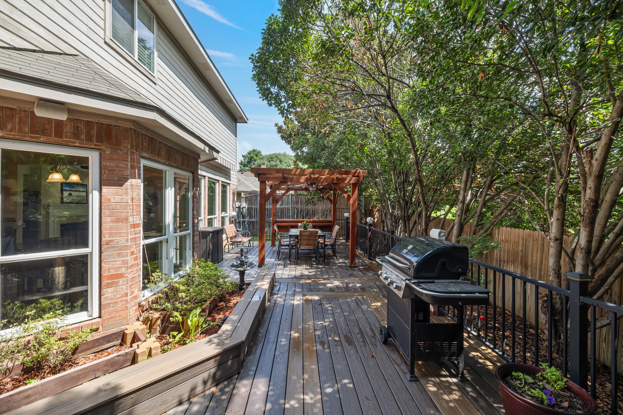 1727 Parkwood Drive