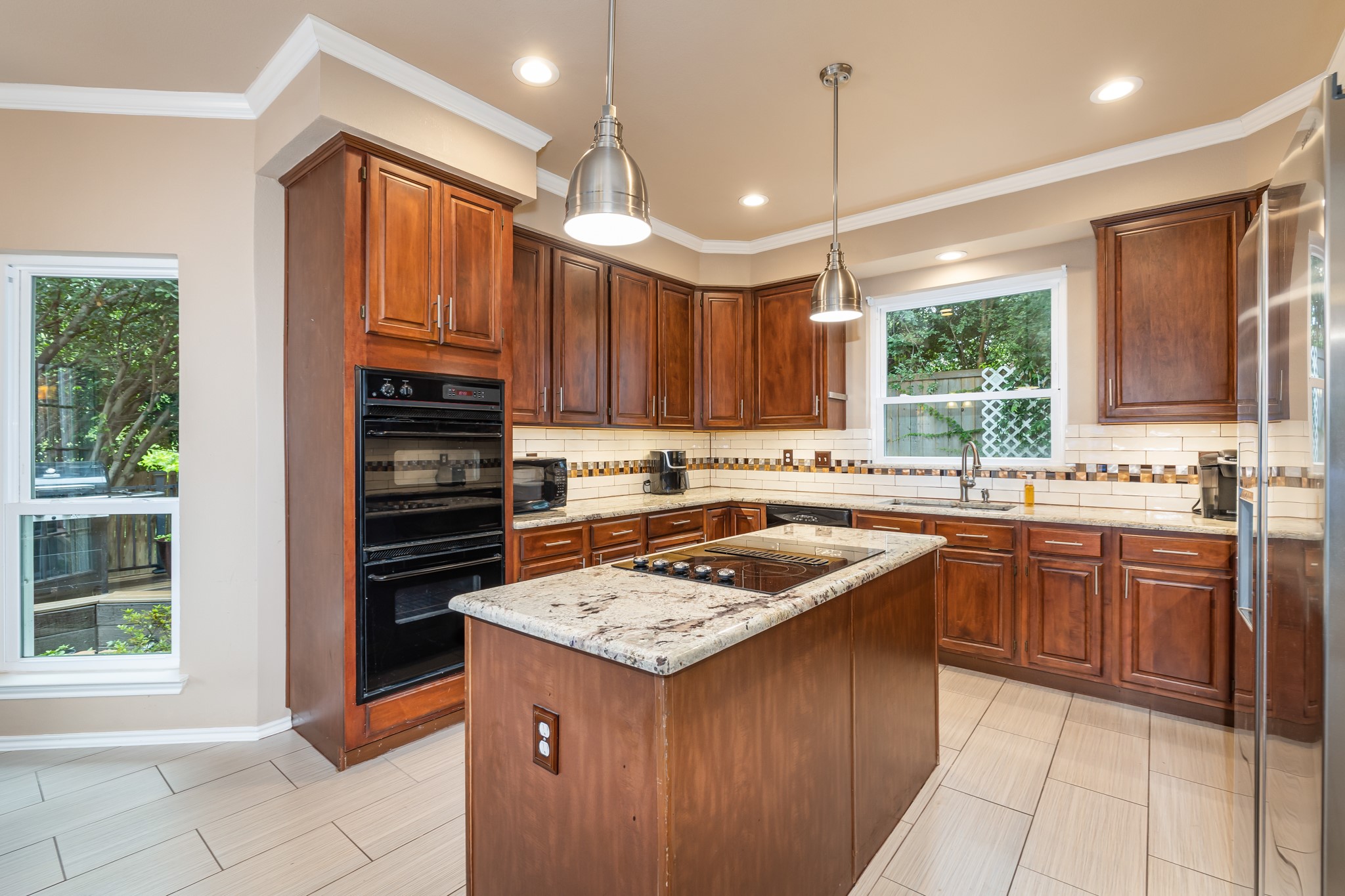 1727 Parkwood Drive