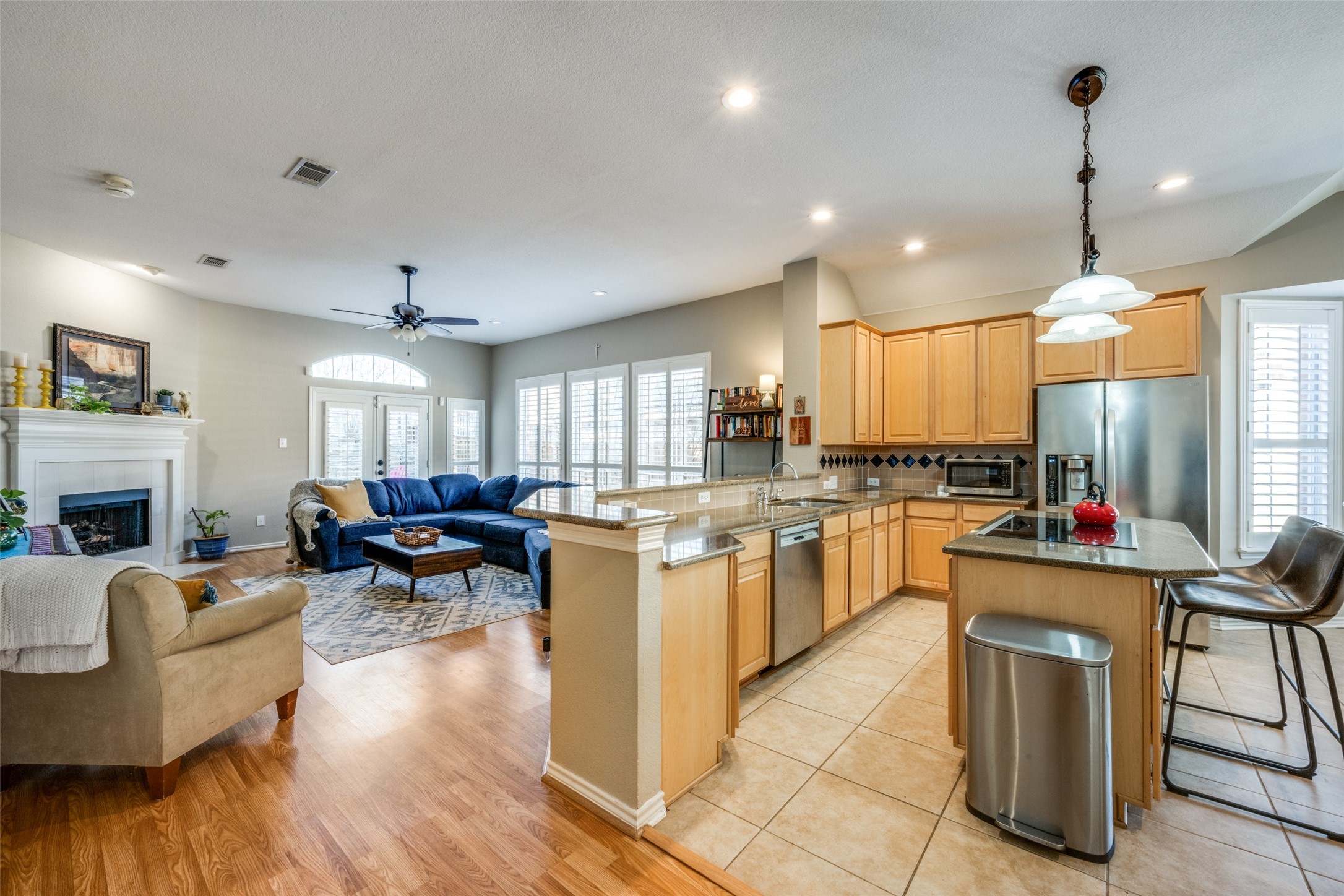 1605 Shadow Crest Drive