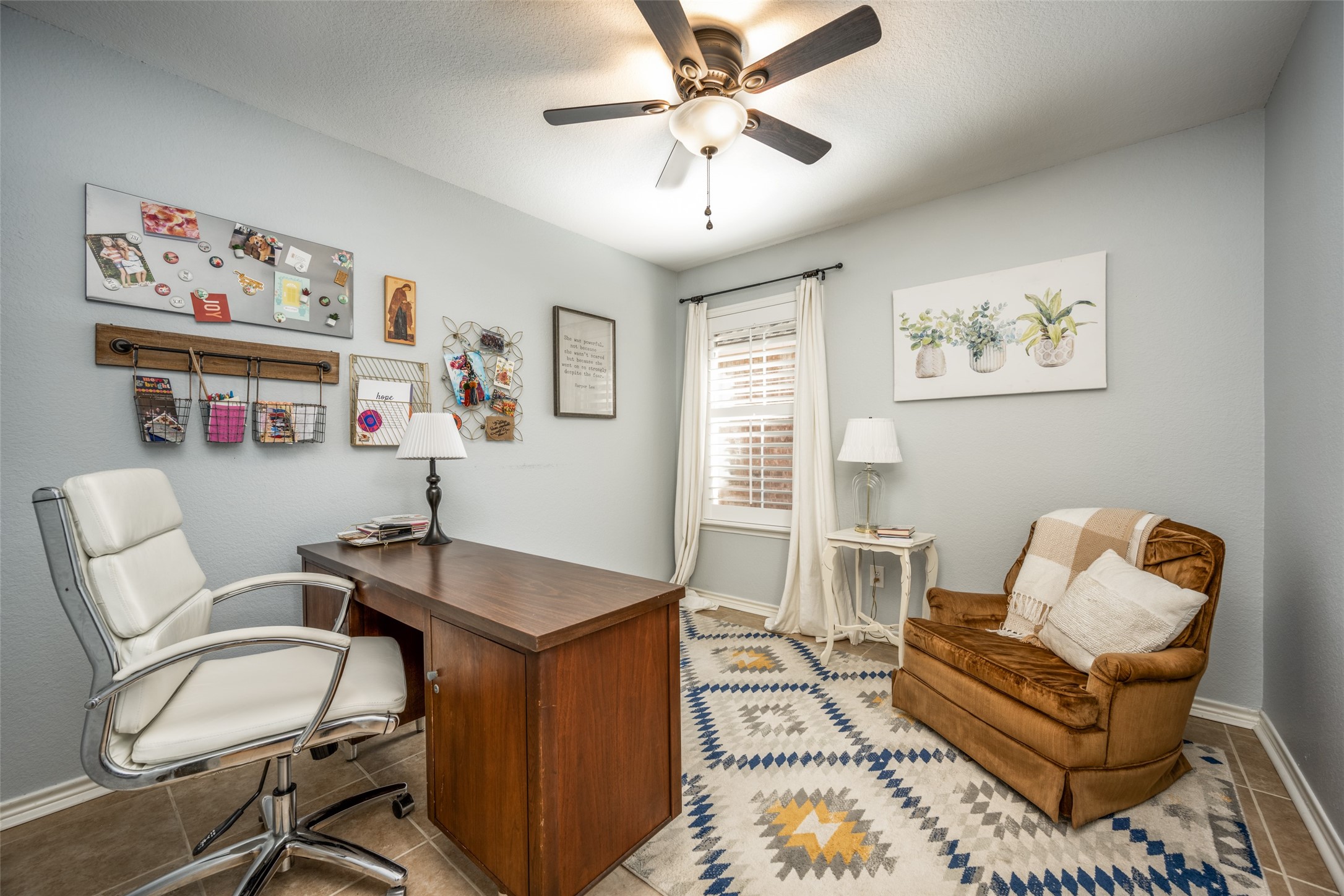 1605 Shadow Crest Drive