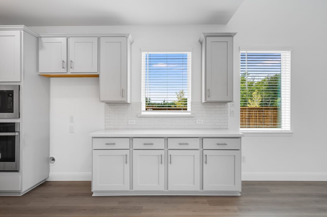 550 Ardsley Park Drive