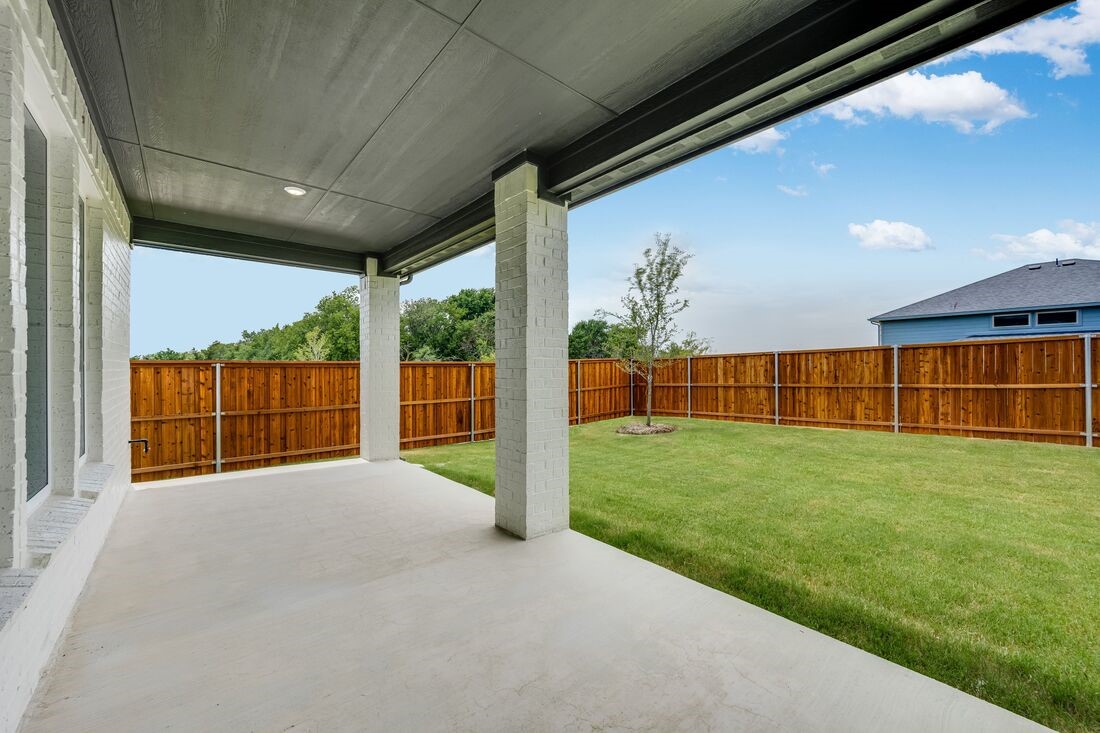 550 Ardsley Park Drive