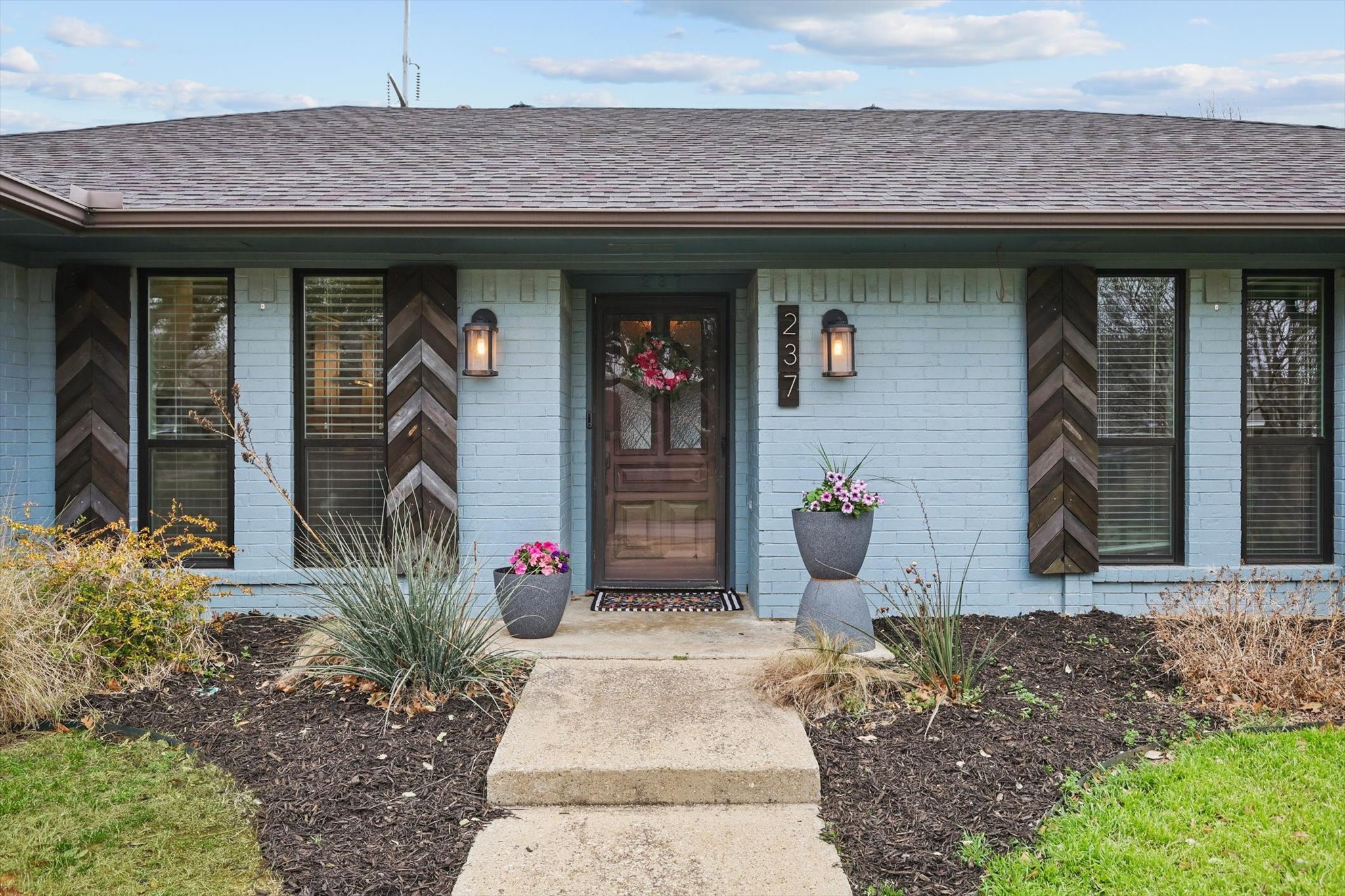 237 Glenmere Drive