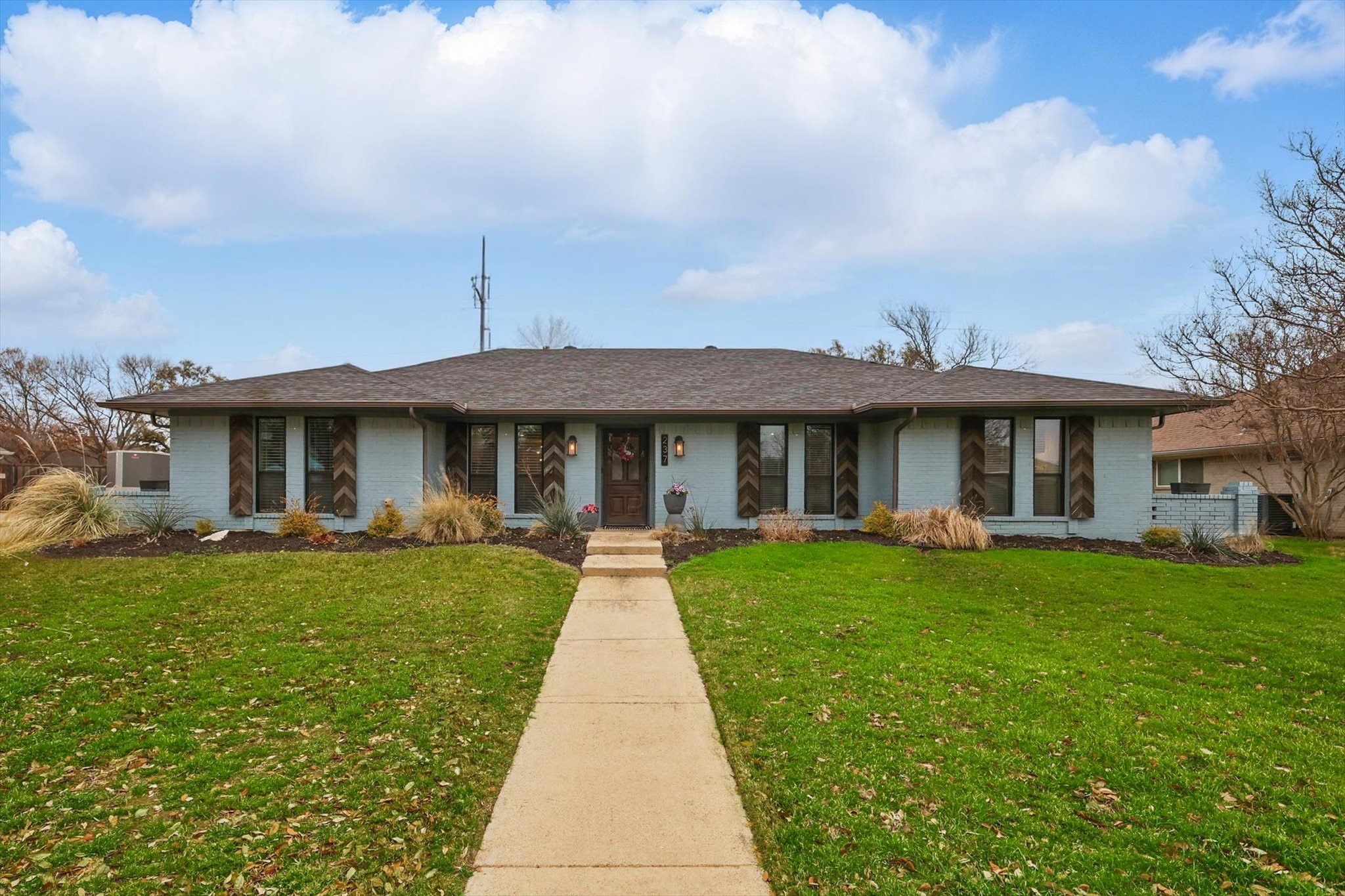 237 Glenmere Drive