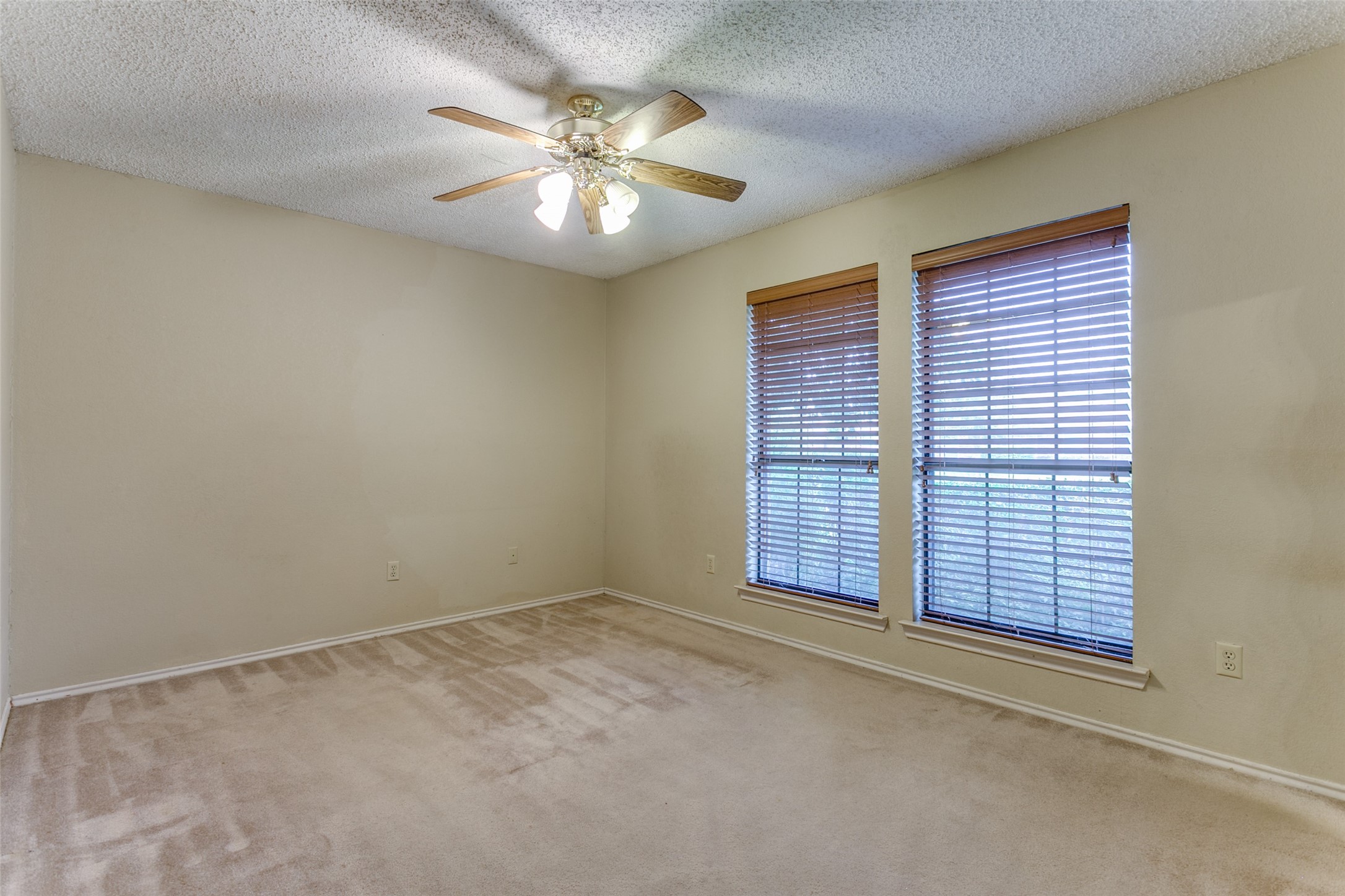 124 Simmons Drive