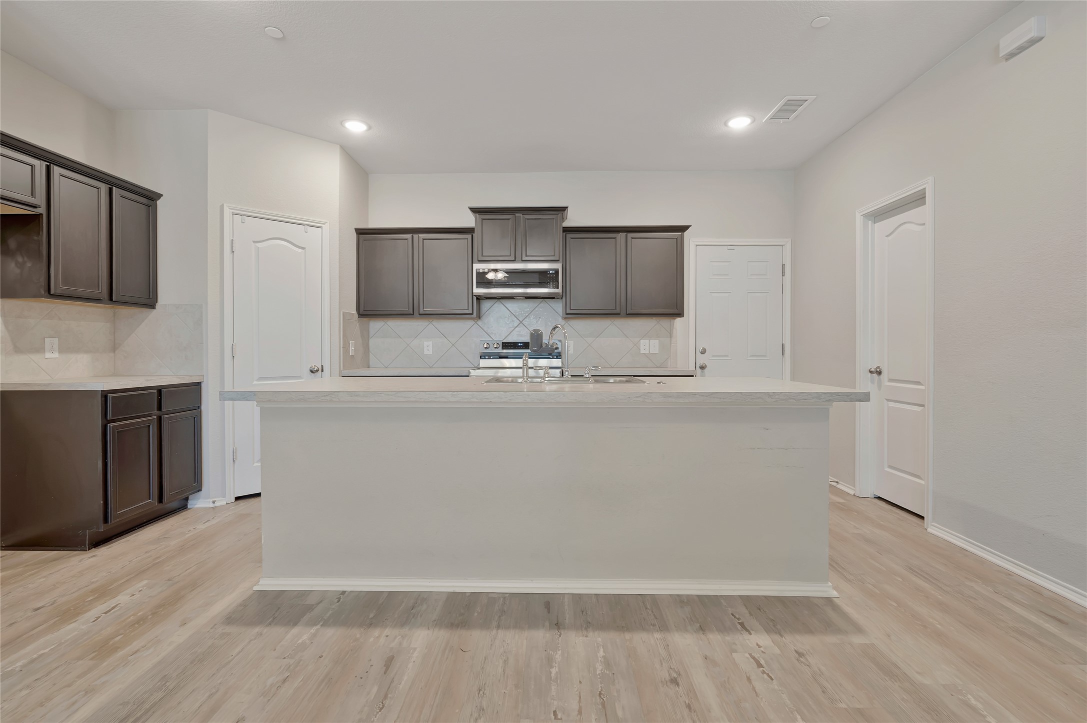 2425 Canongate Drive