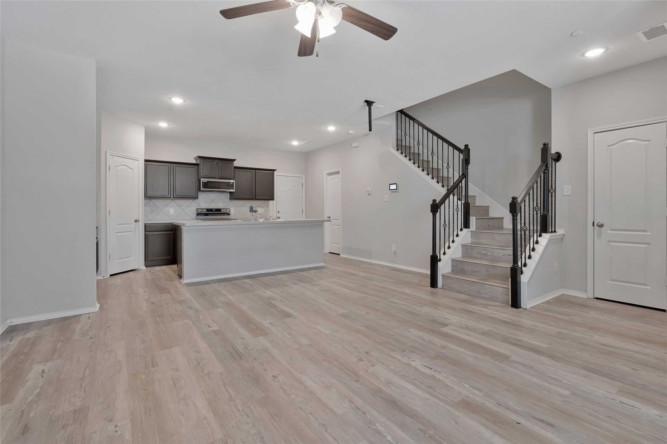 2425 Canongate Drive