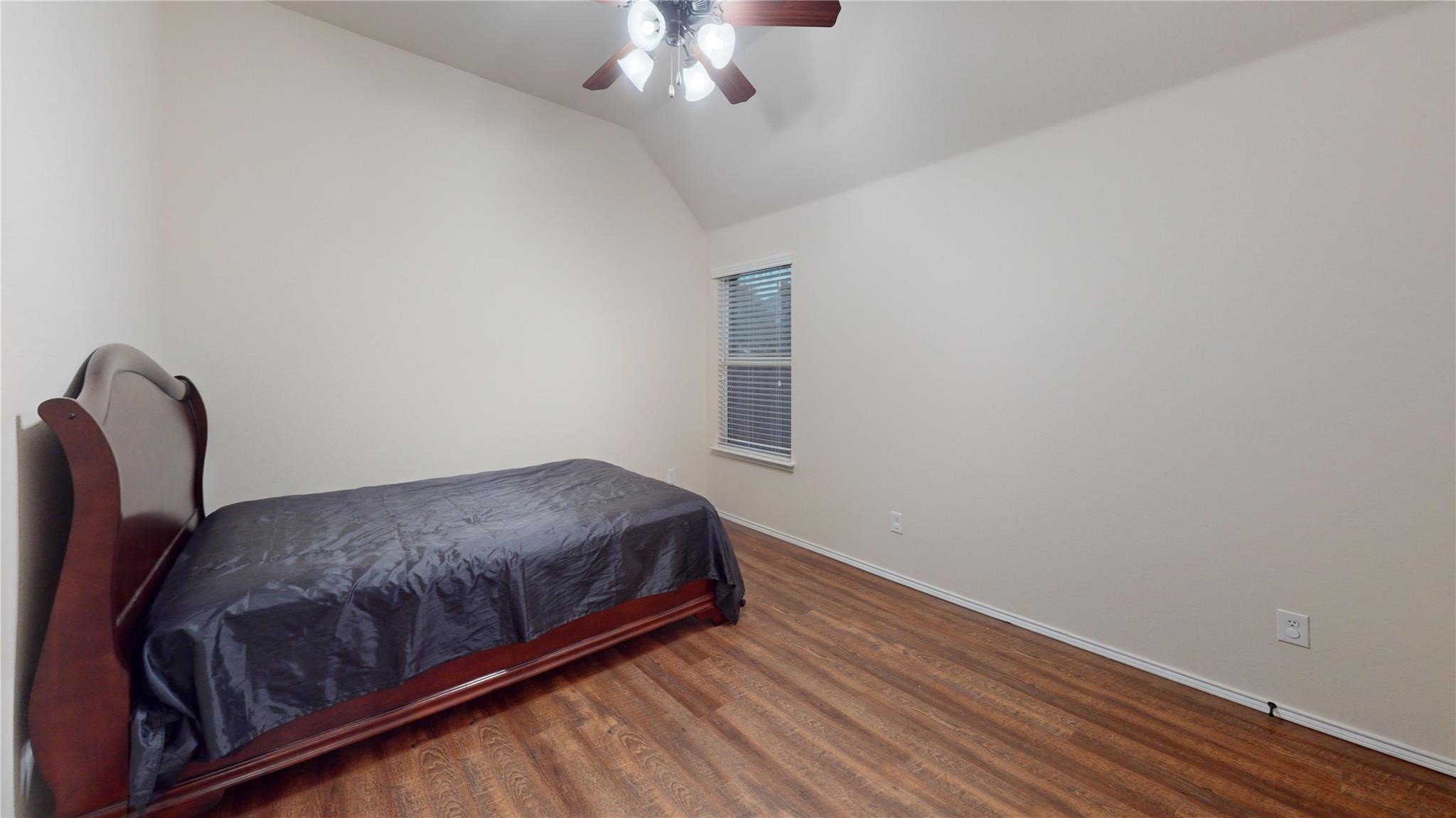 2420 Alta Vista Drive