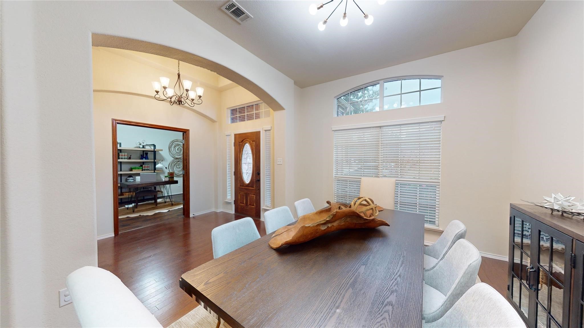 2420 Alta Vista Drive