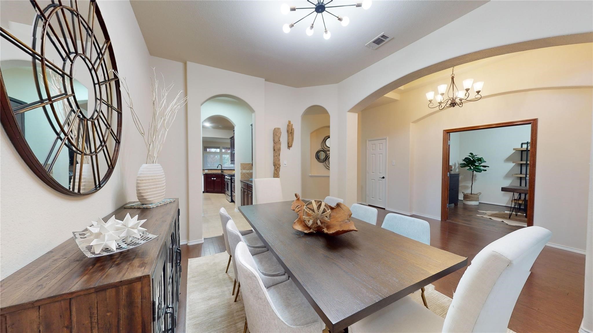 2420 Alta Vista Drive