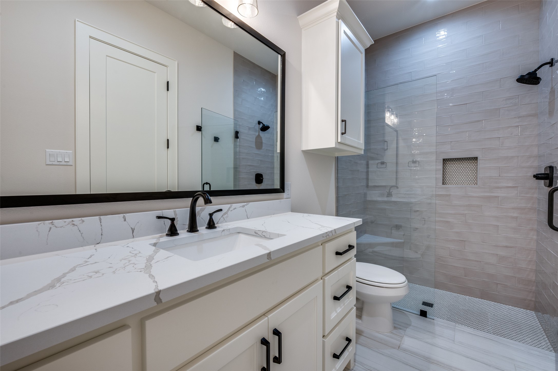 2110 HONEY Lane