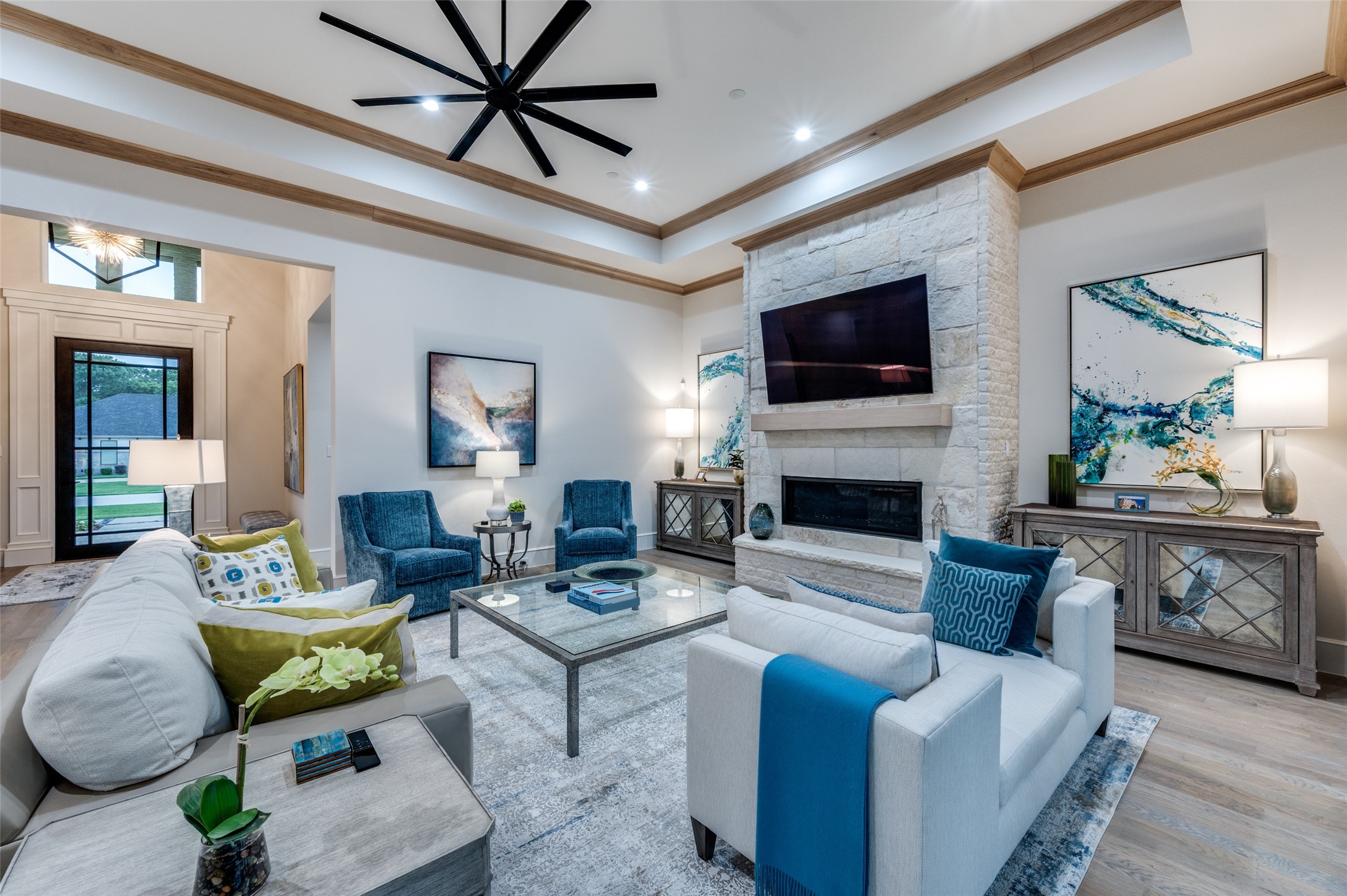 2110 HONEY Lane