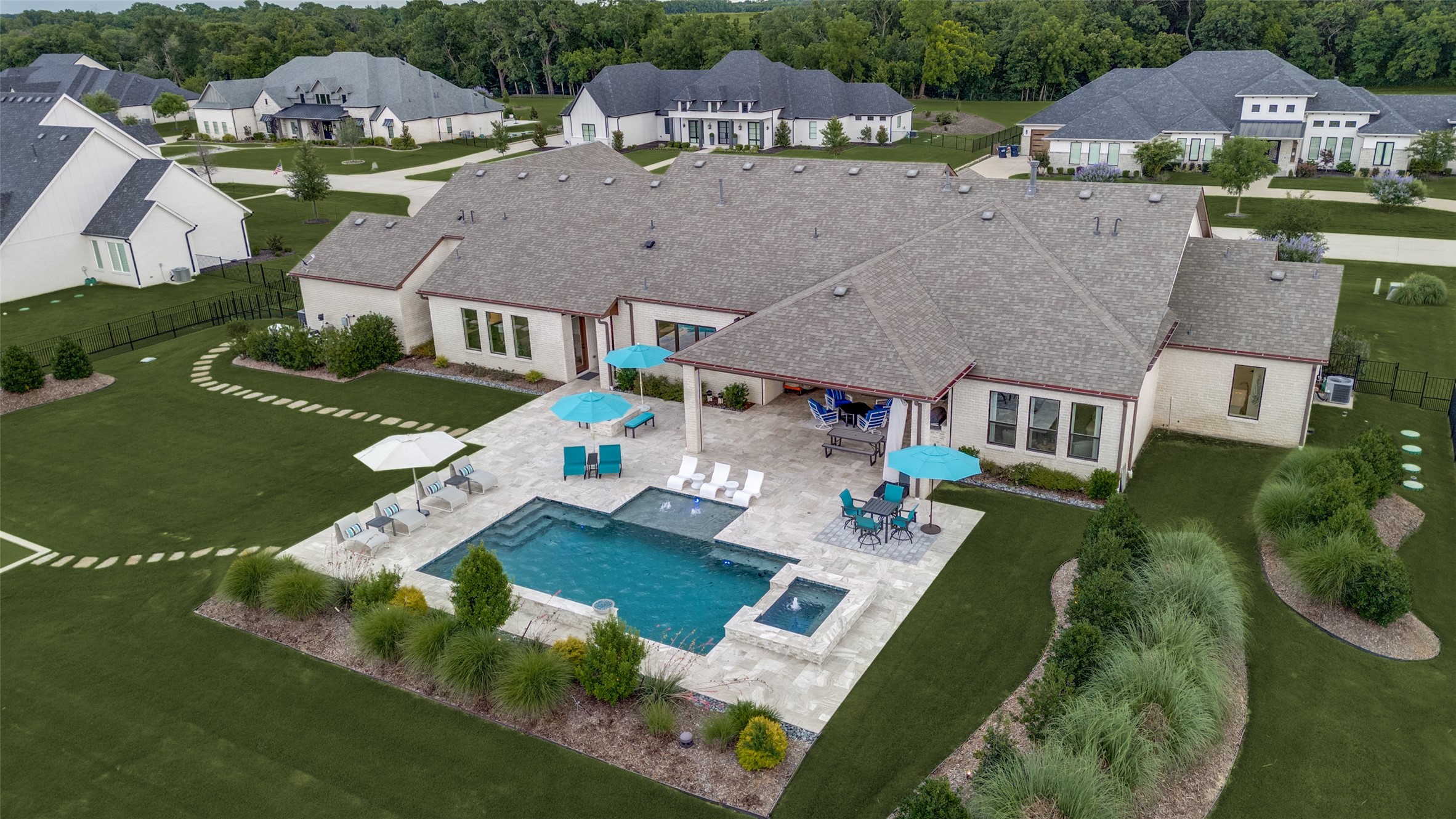 2110 HONEY Lane