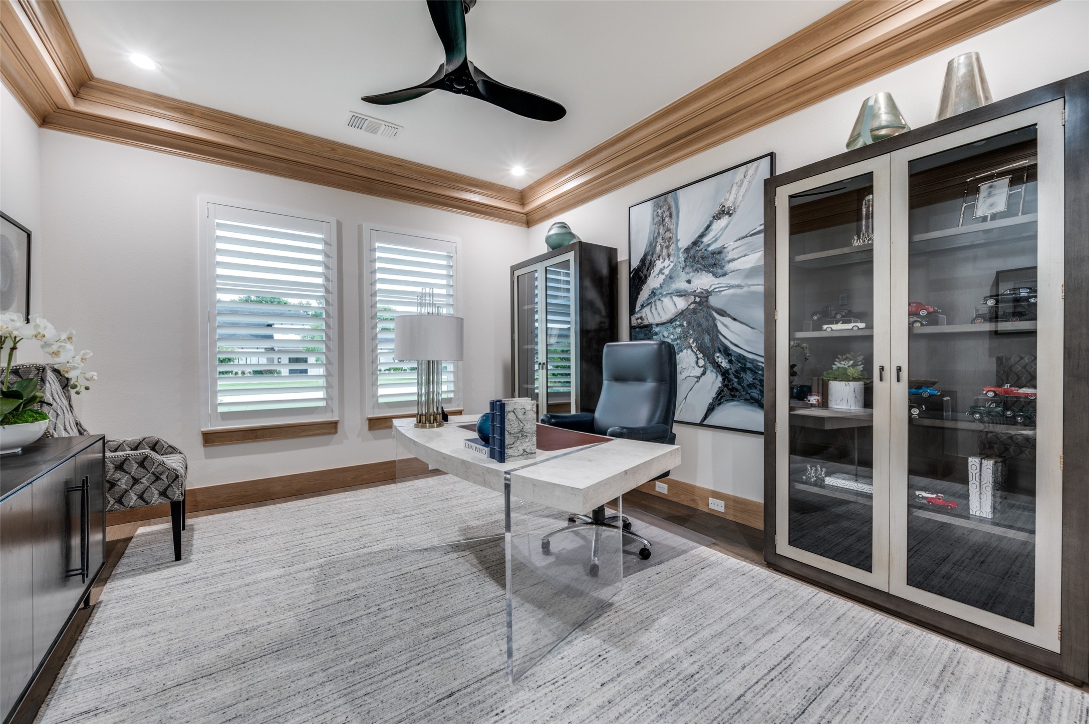 2110 HONEY Lane