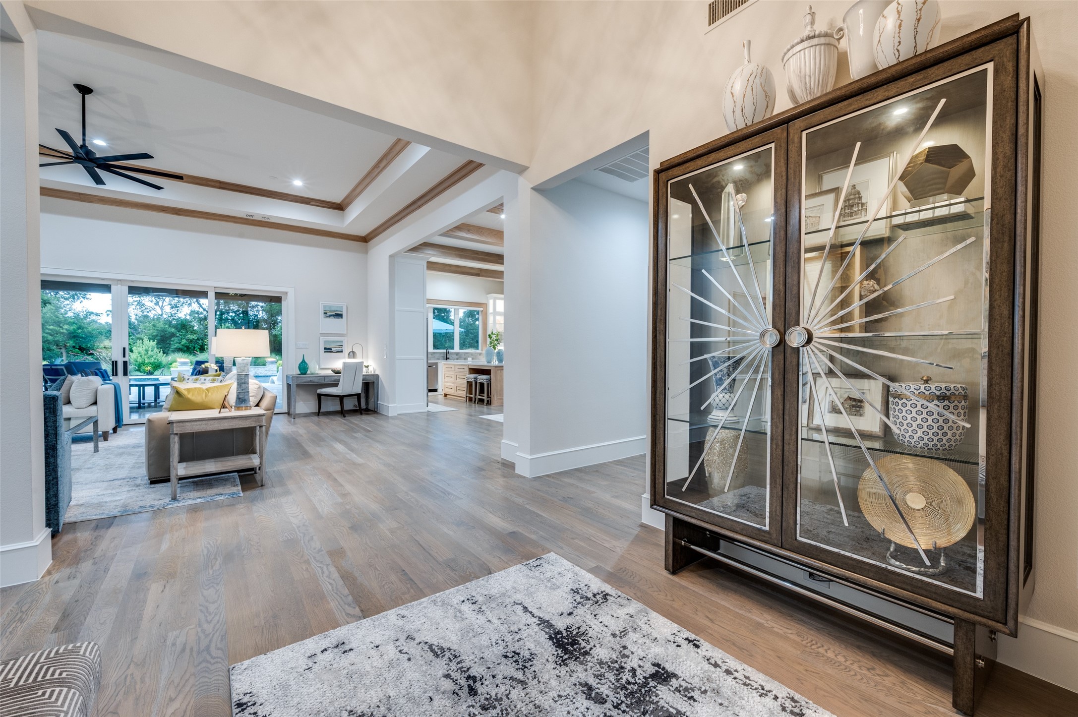 2110 HONEY Lane