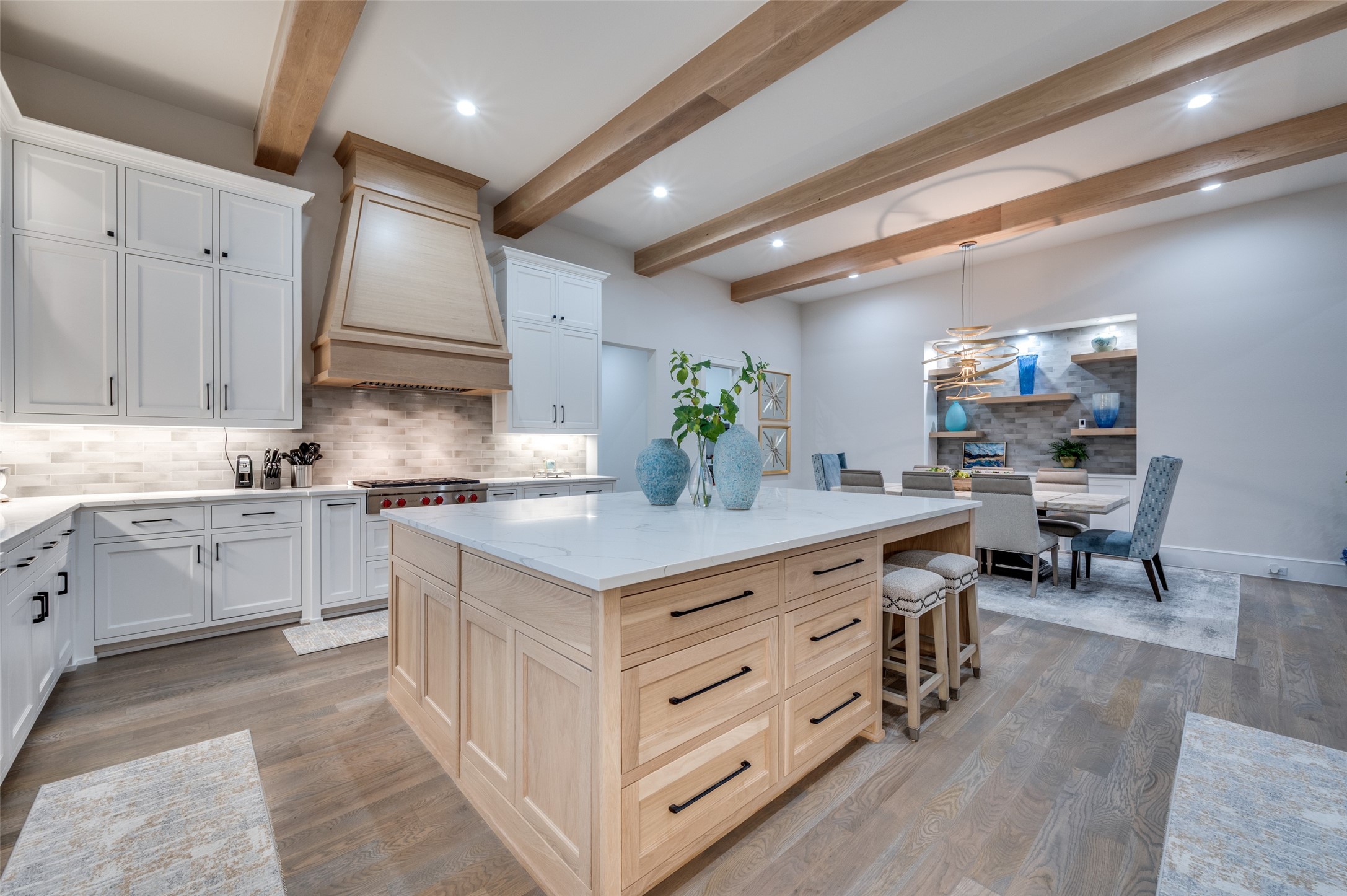 2110 HONEY Lane