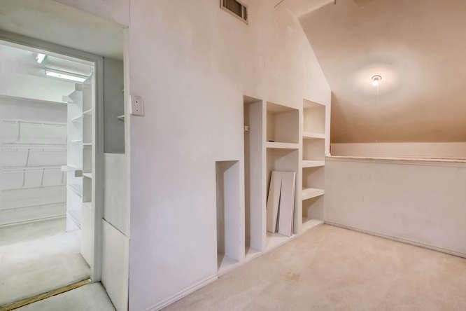 560 Dove Creek Place