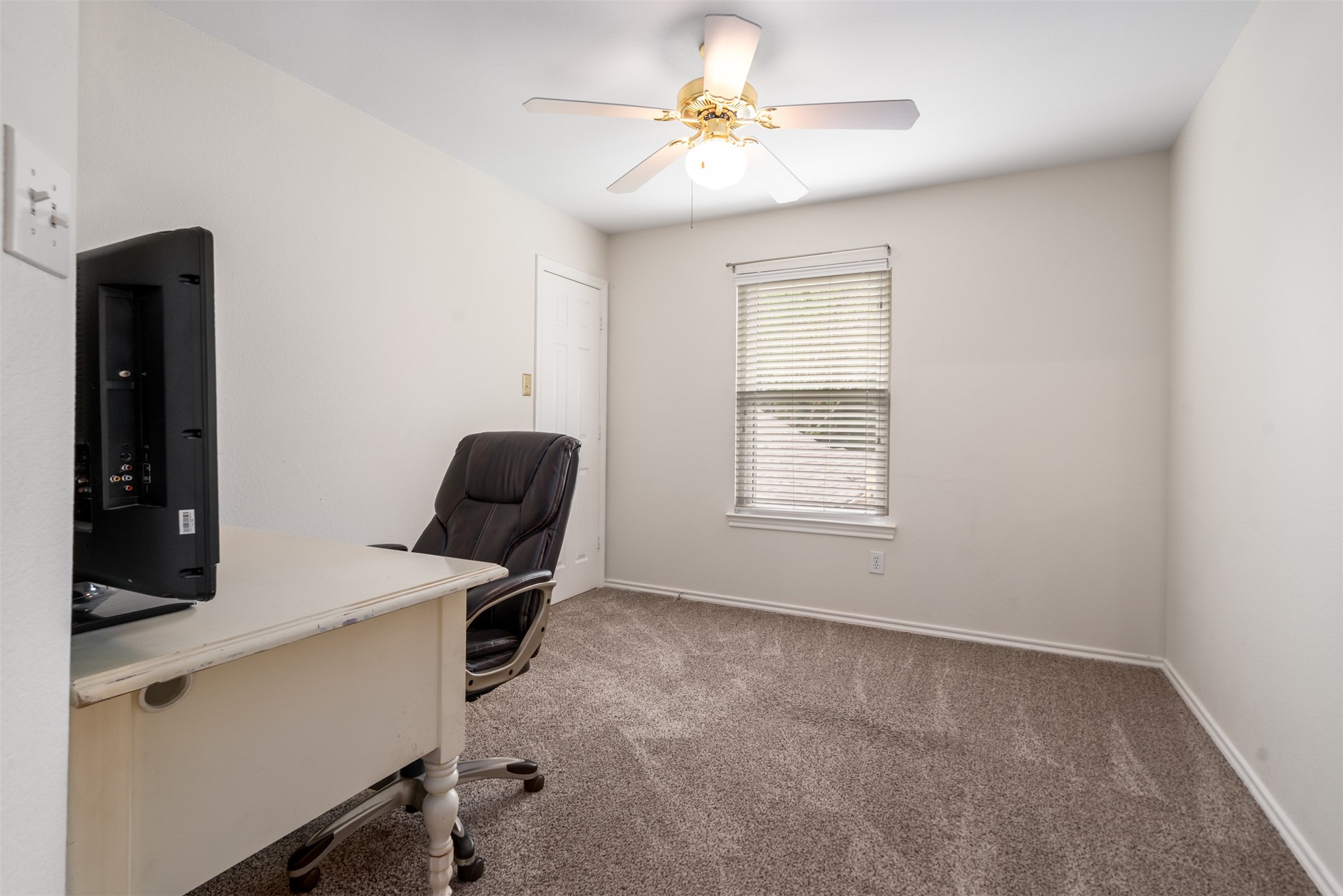 560 Dove Creek Place