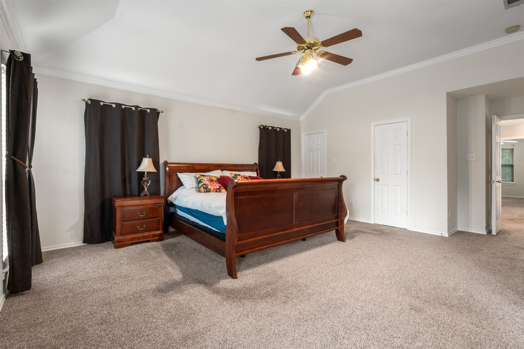 560 Dove Creek Place