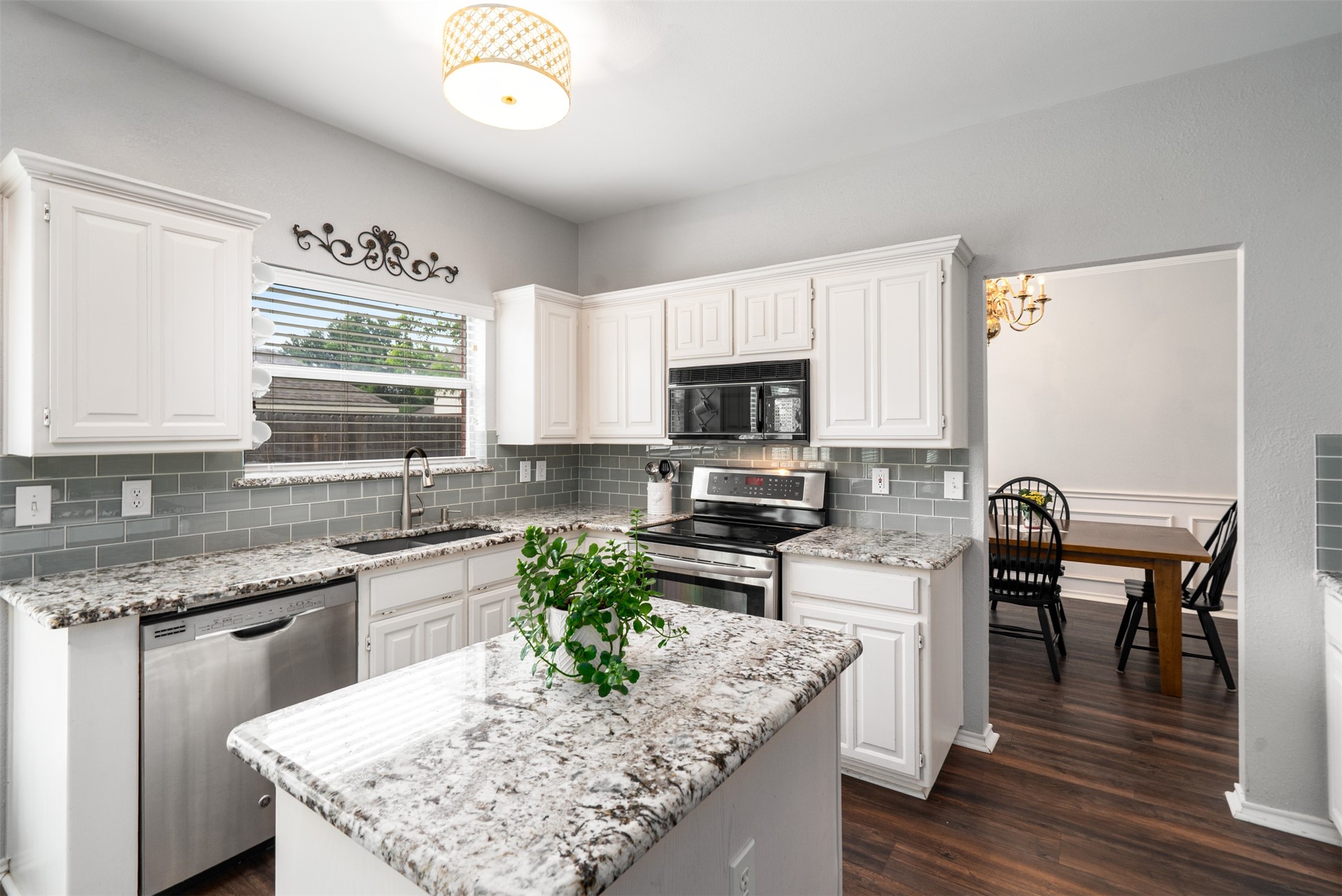 560 Dove Creek Place