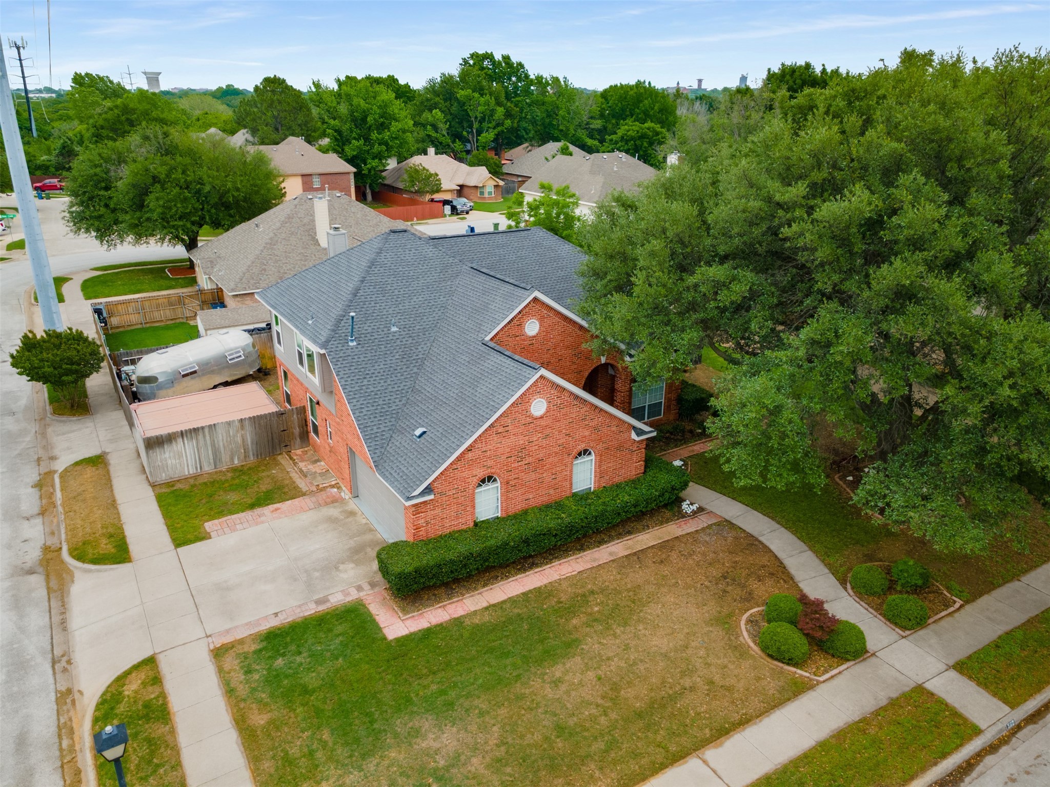 560 Dove Creek Place
