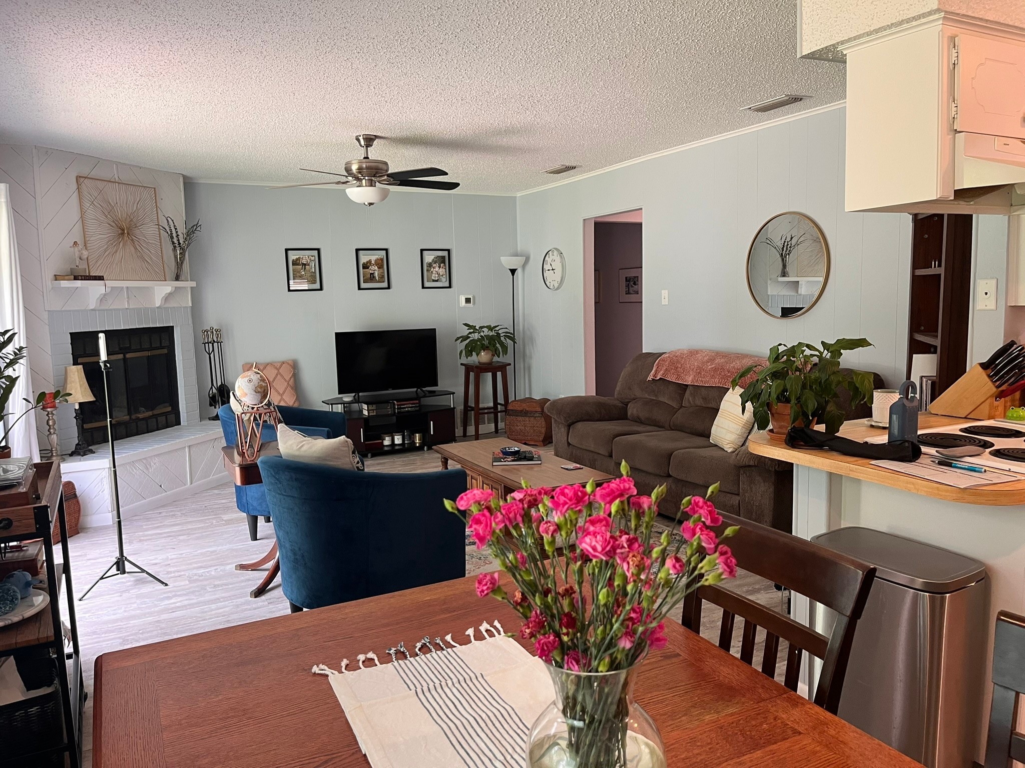 1709 Oak Tree Drive