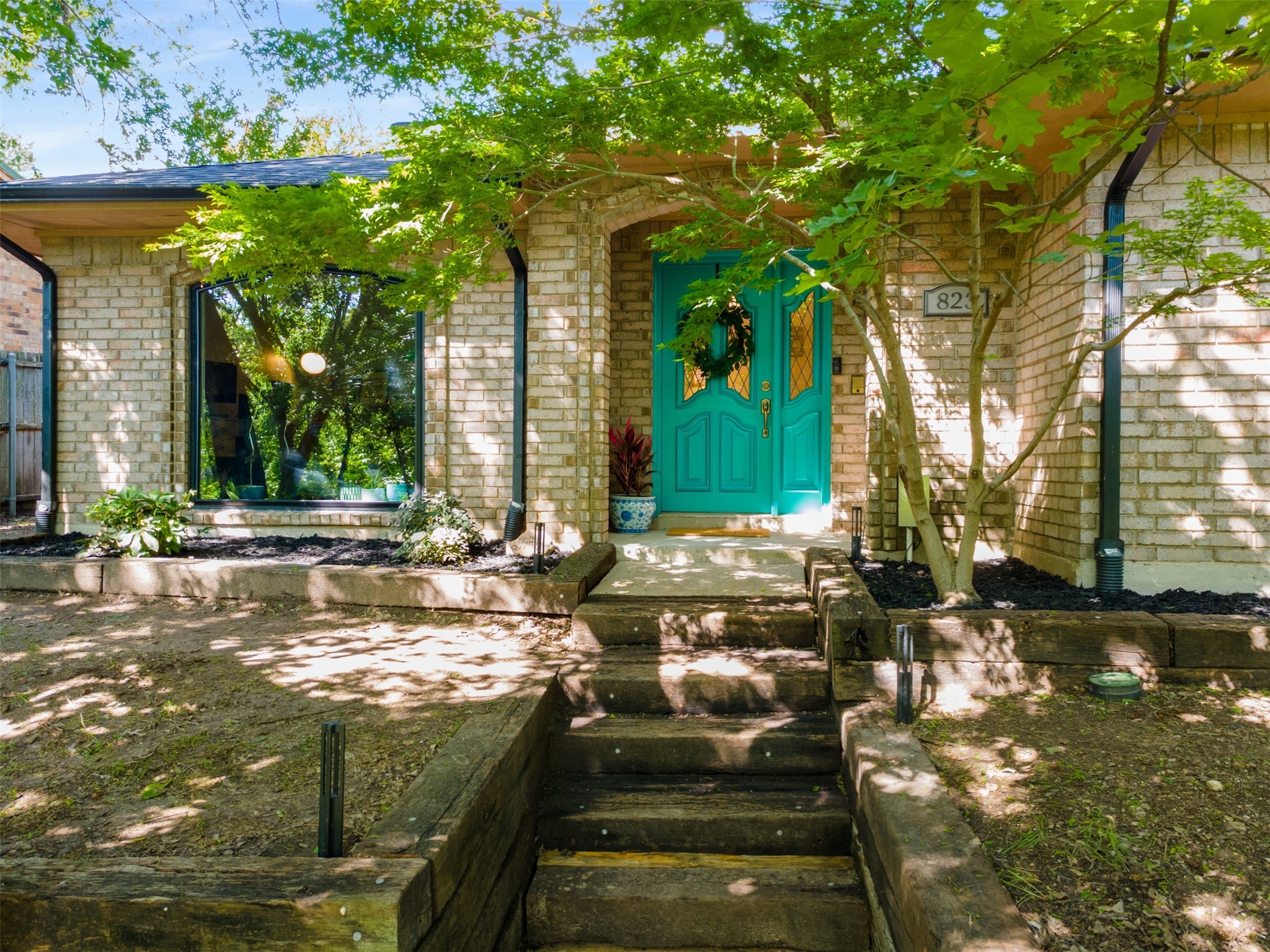 823 Cherlynne Drive