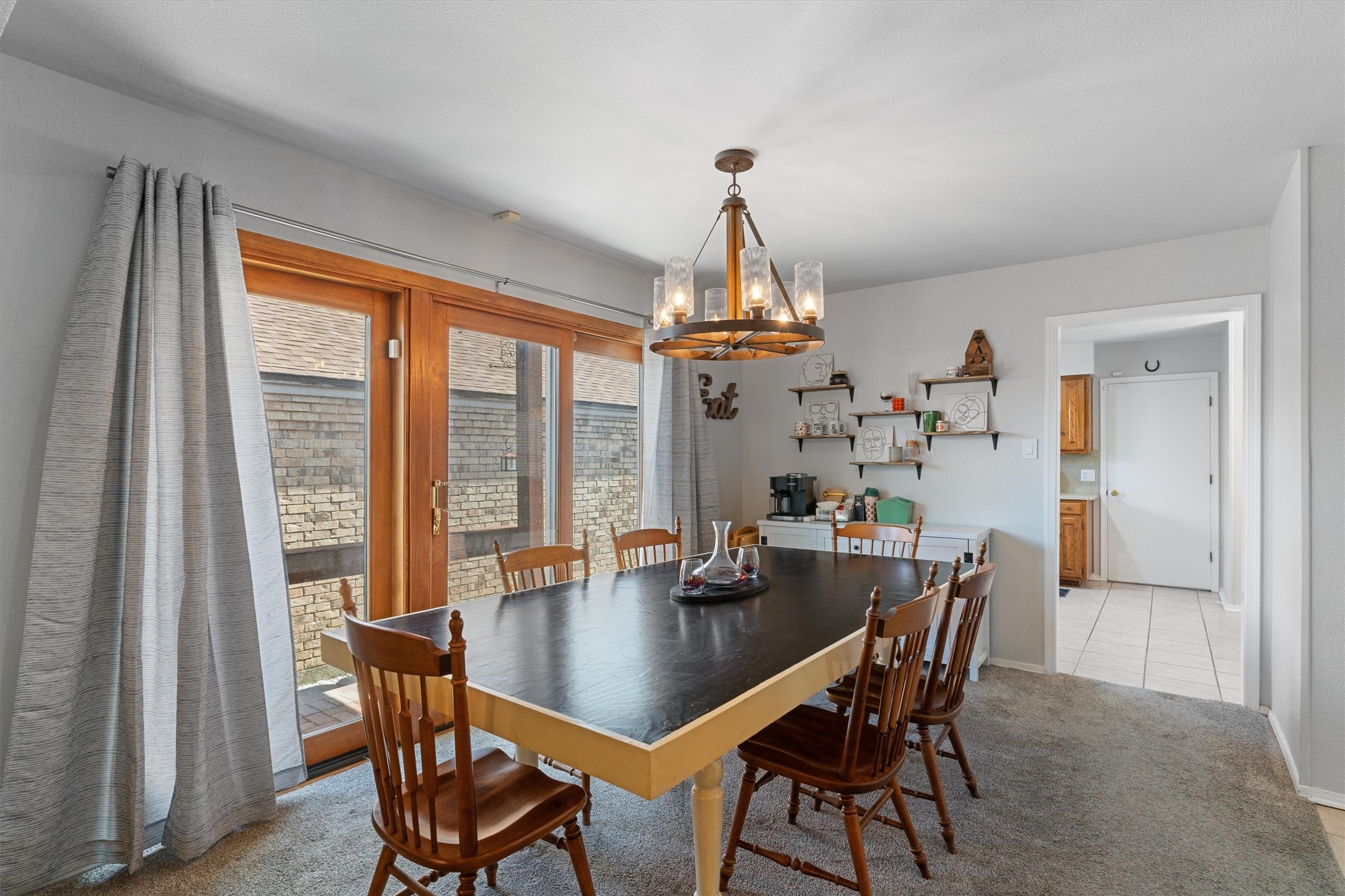 3410 Country Club Place