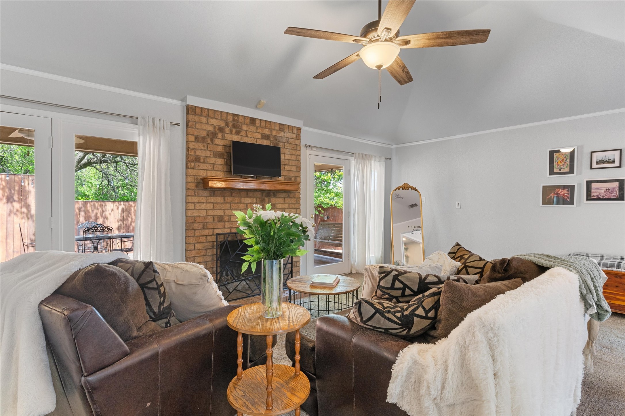 3410 Country Club Place