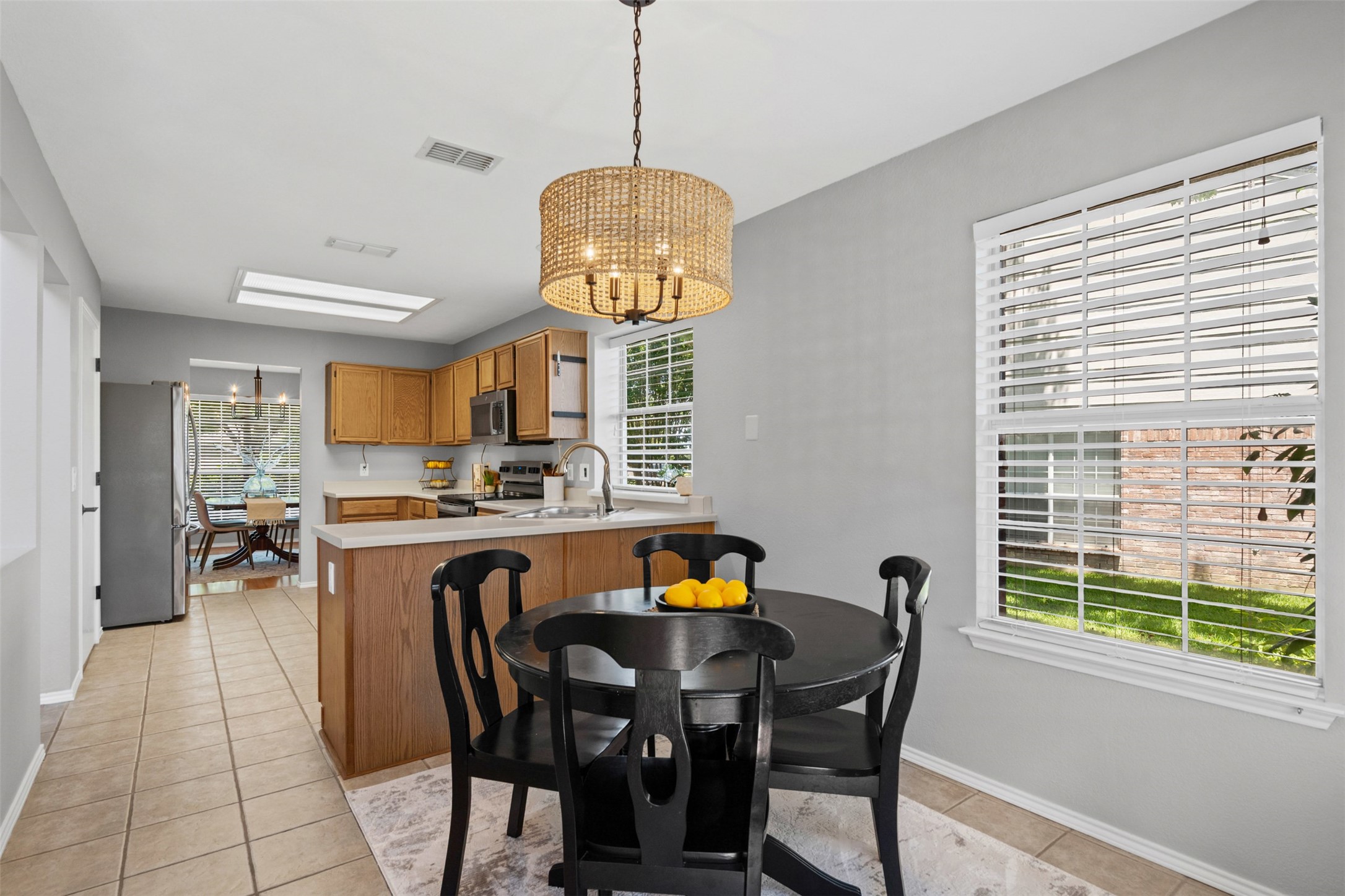 1332 Old Barn Lane