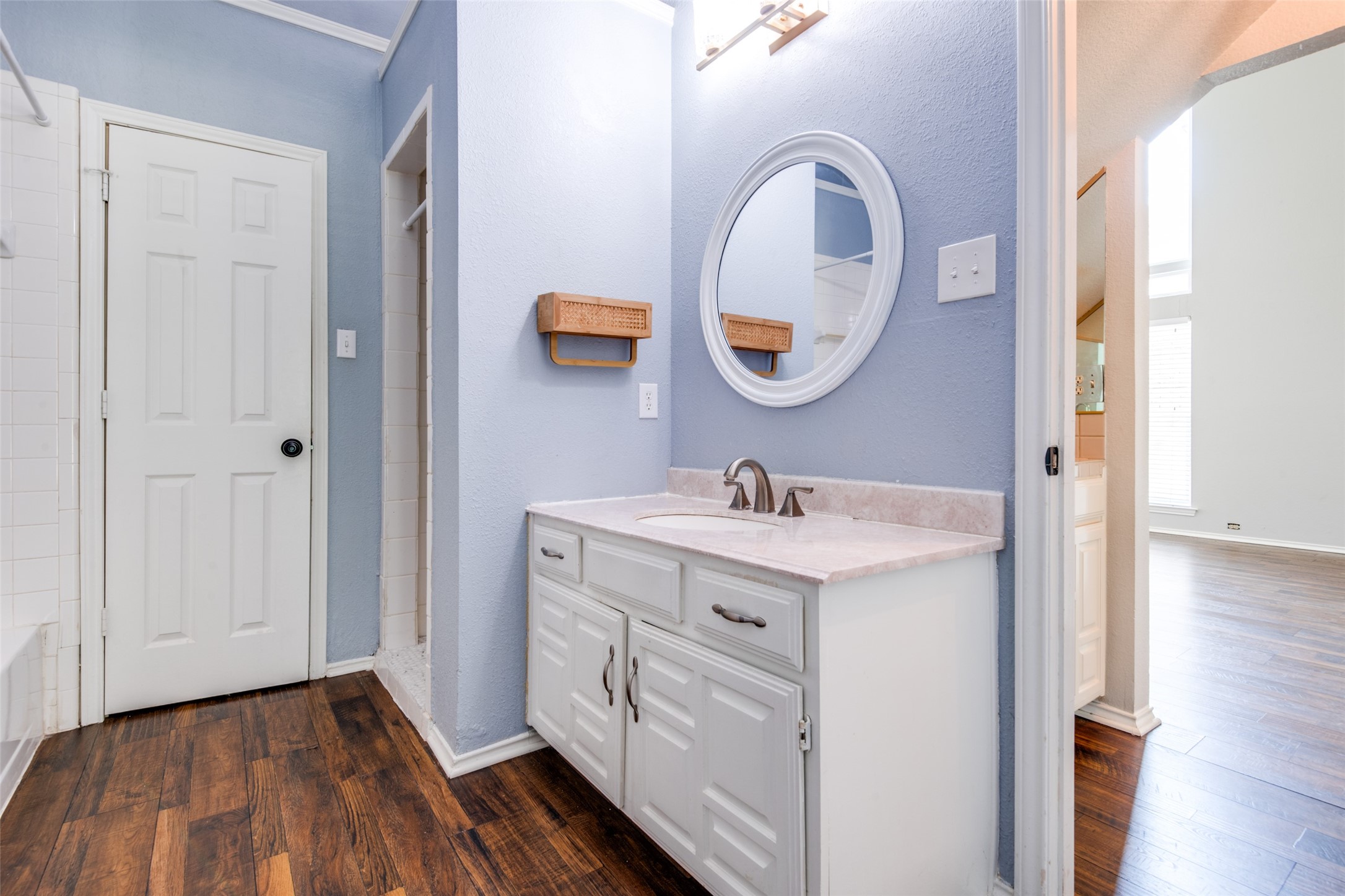 2036 Country Club Drive