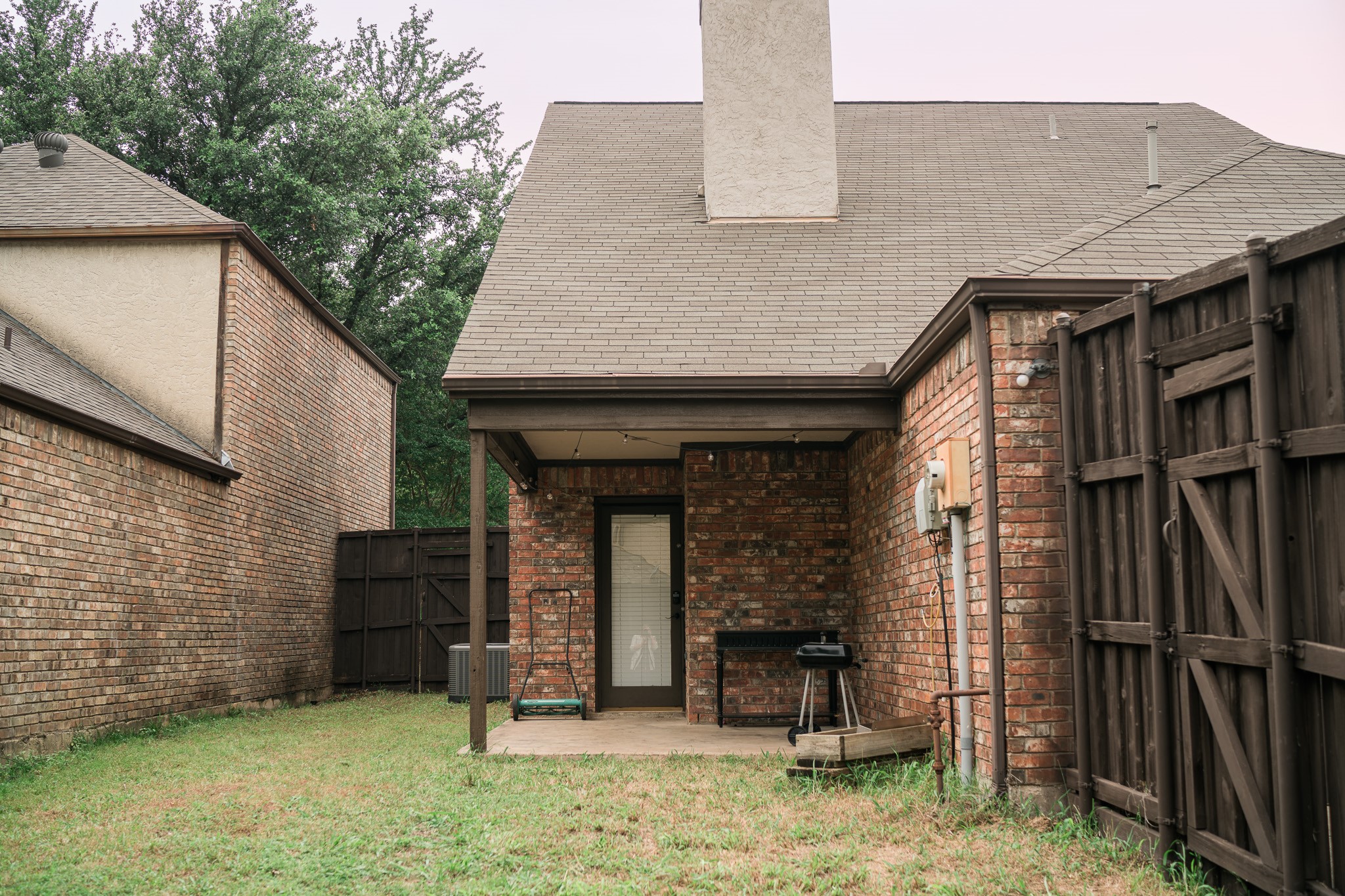 2036 Country Club Drive