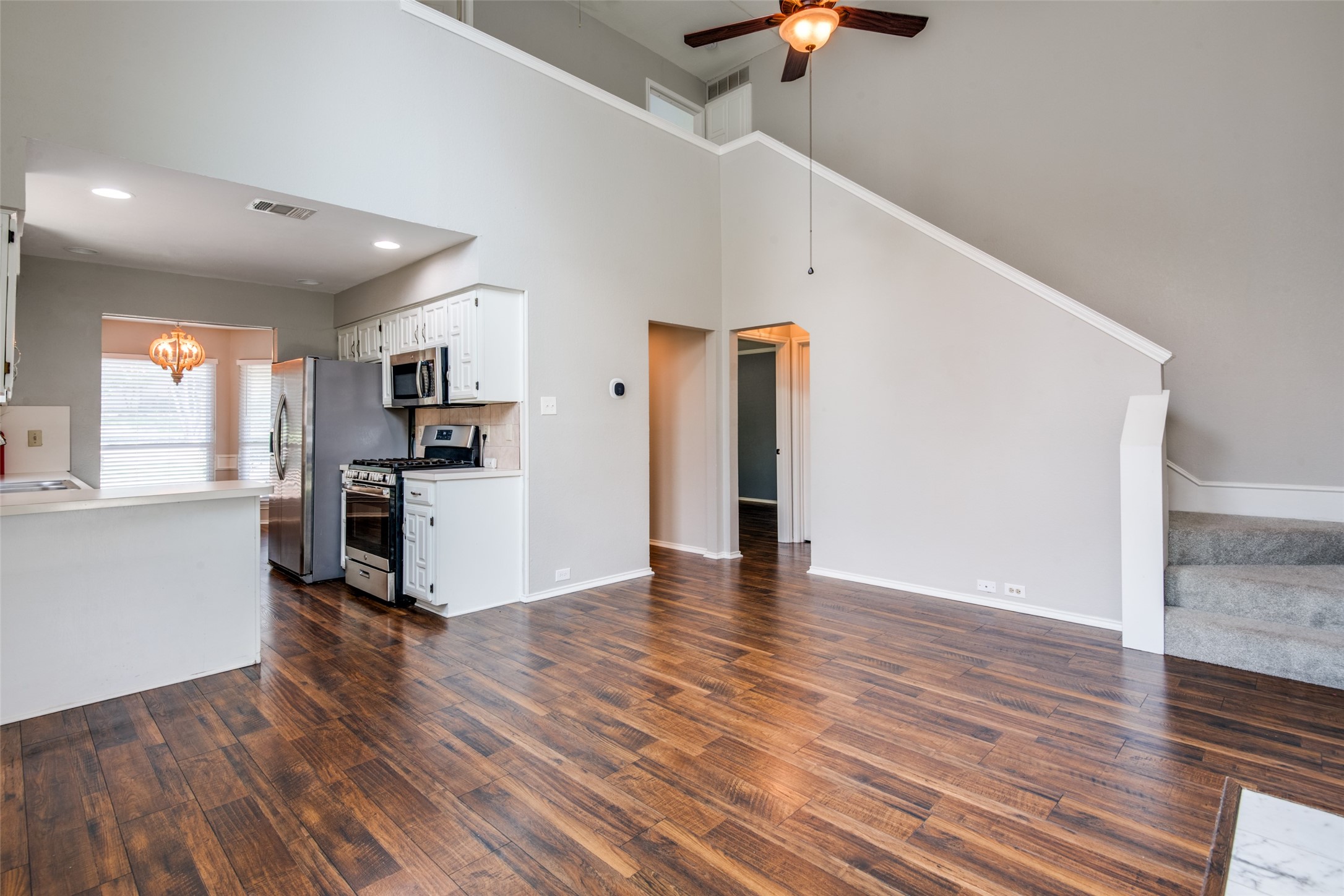 2036 Country Club Drive