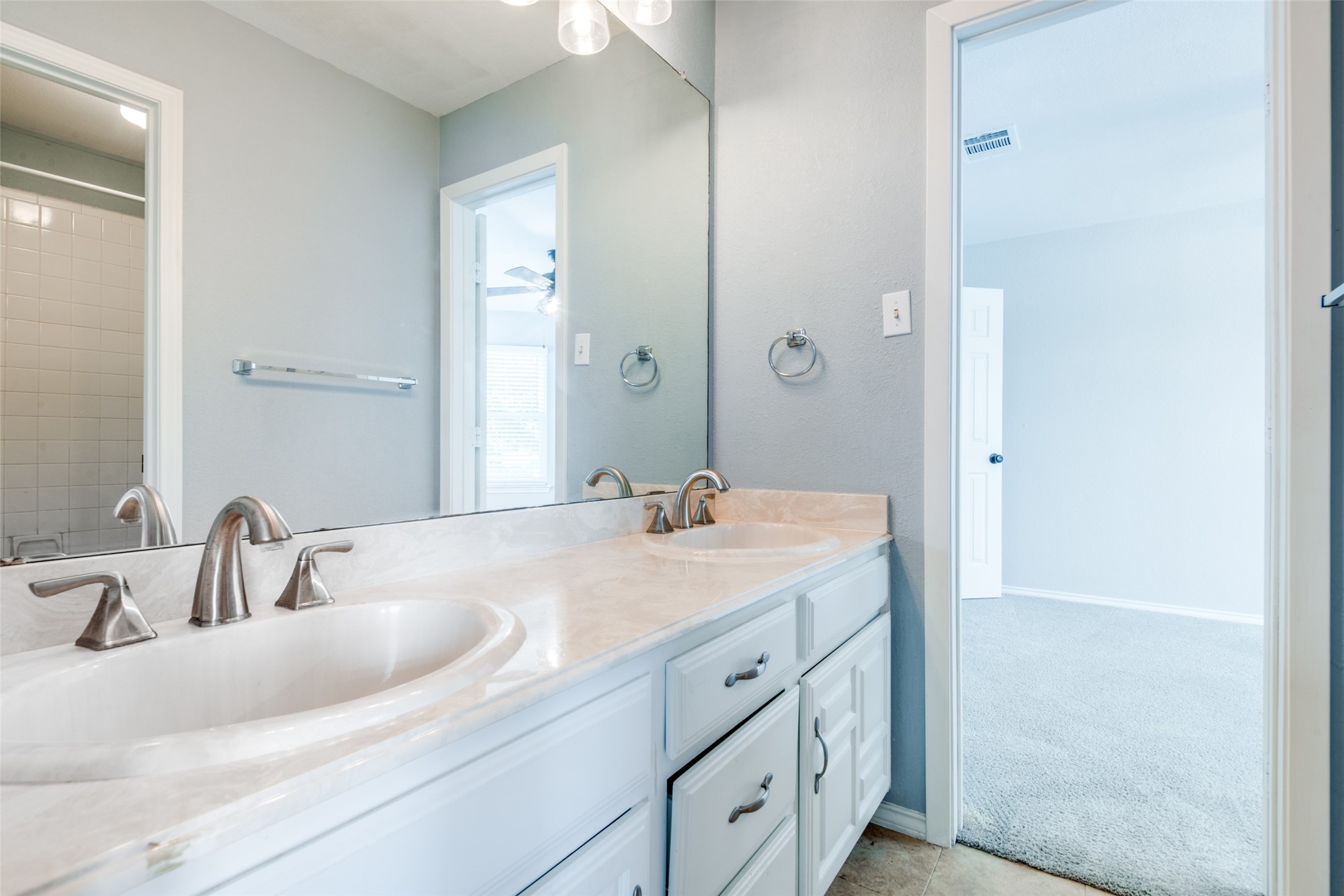 2036 Country Club Drive