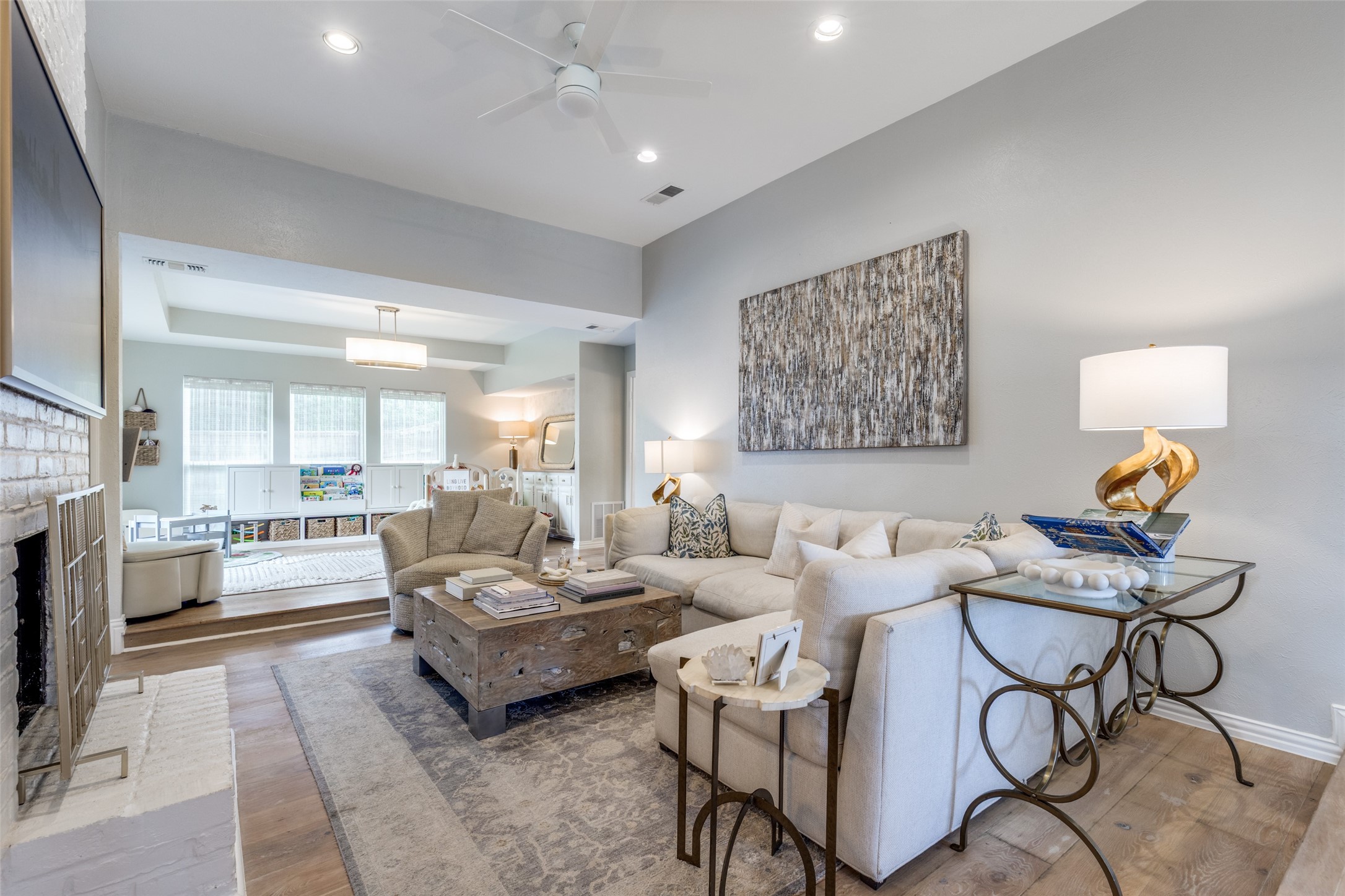 7301 Highland Glen Trail