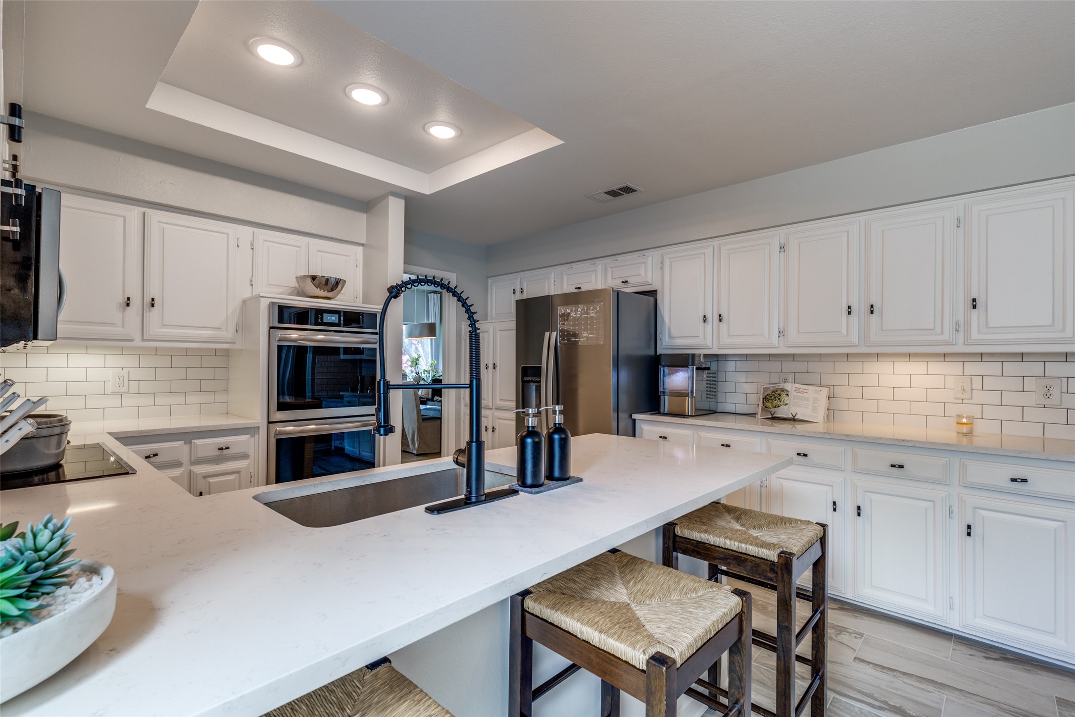 7301 Highland Glen Trail