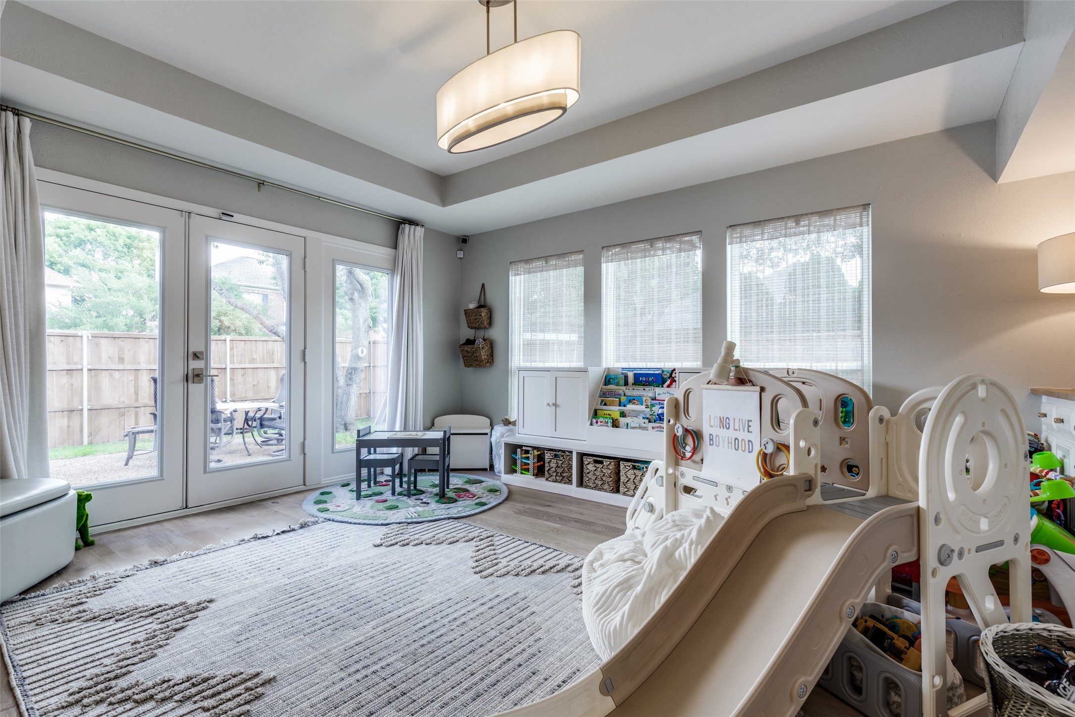 7301 Highland Glen Trail