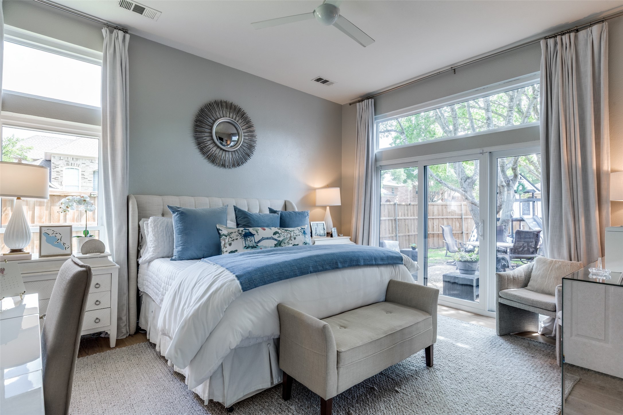 7301 Highland Glen Trail
