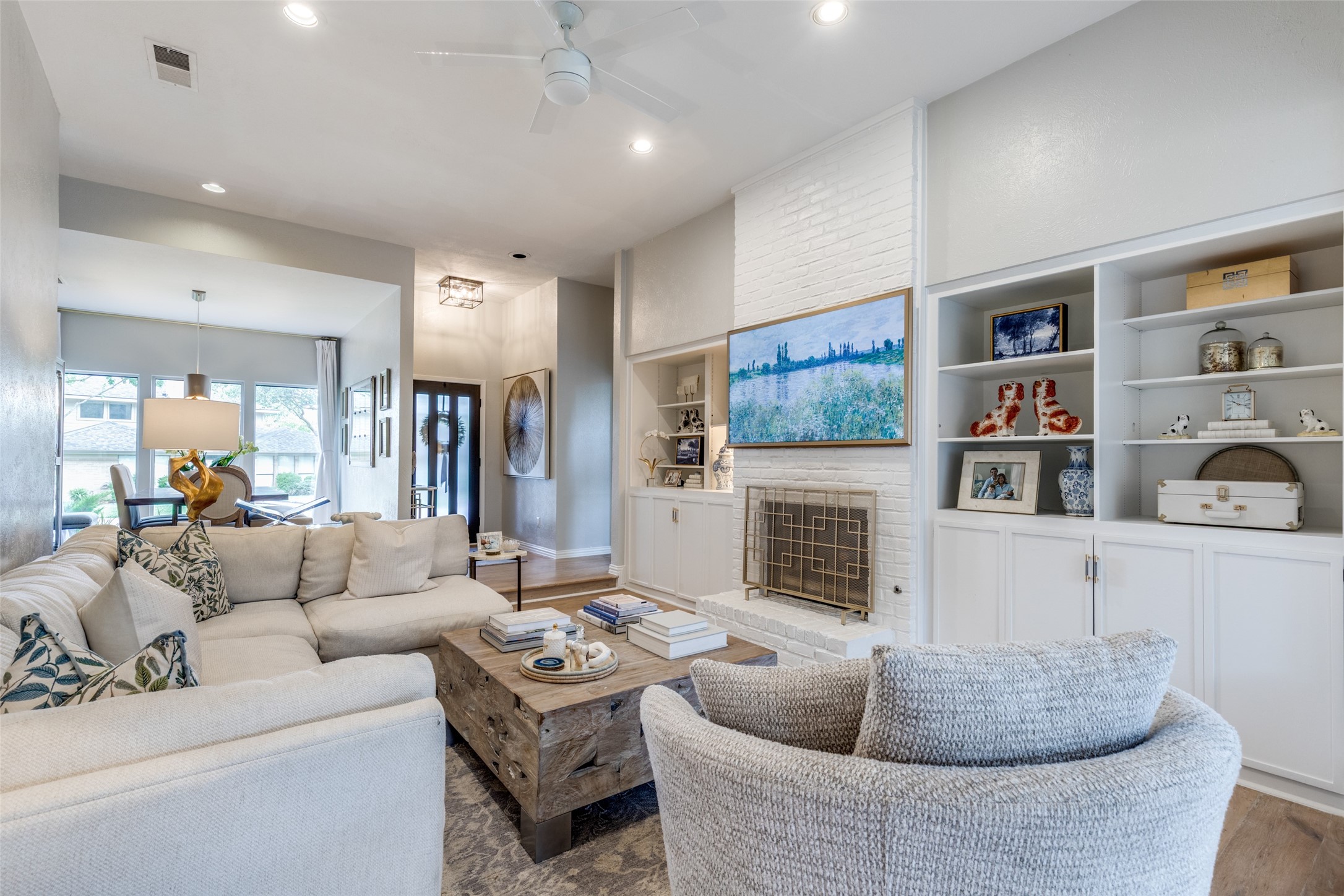 7301 Highland Glen Trail
