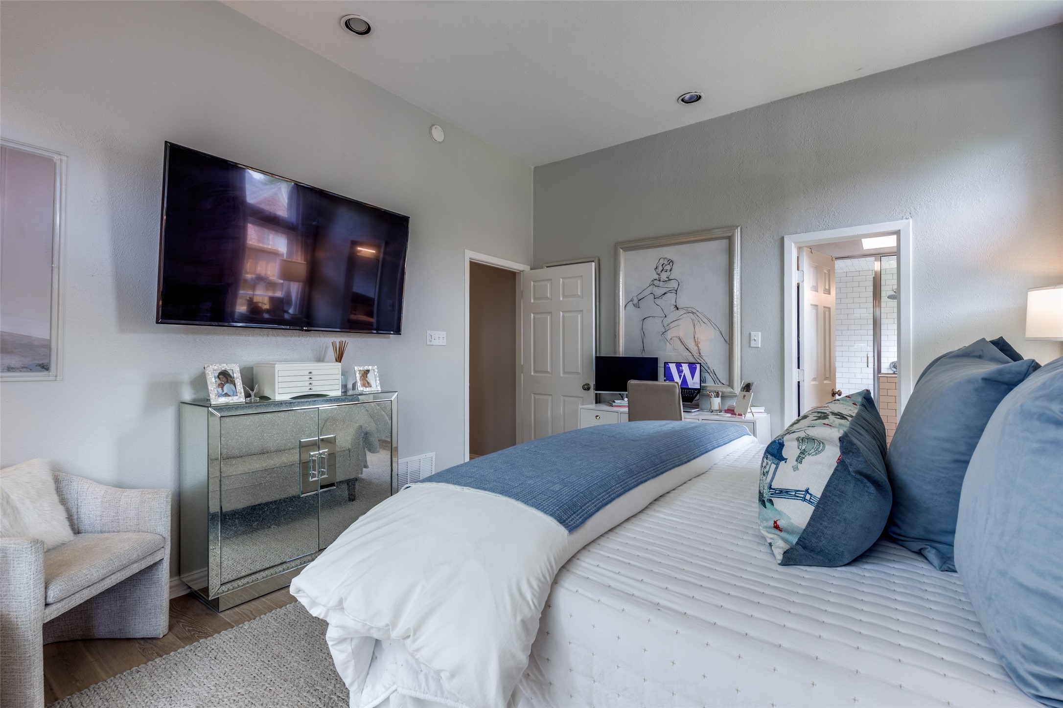 7301 Highland Glen Trail