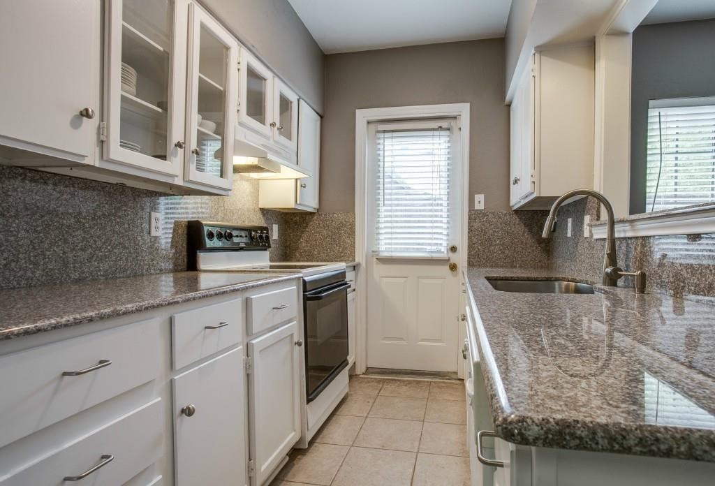 4000 Rawlins Street 101