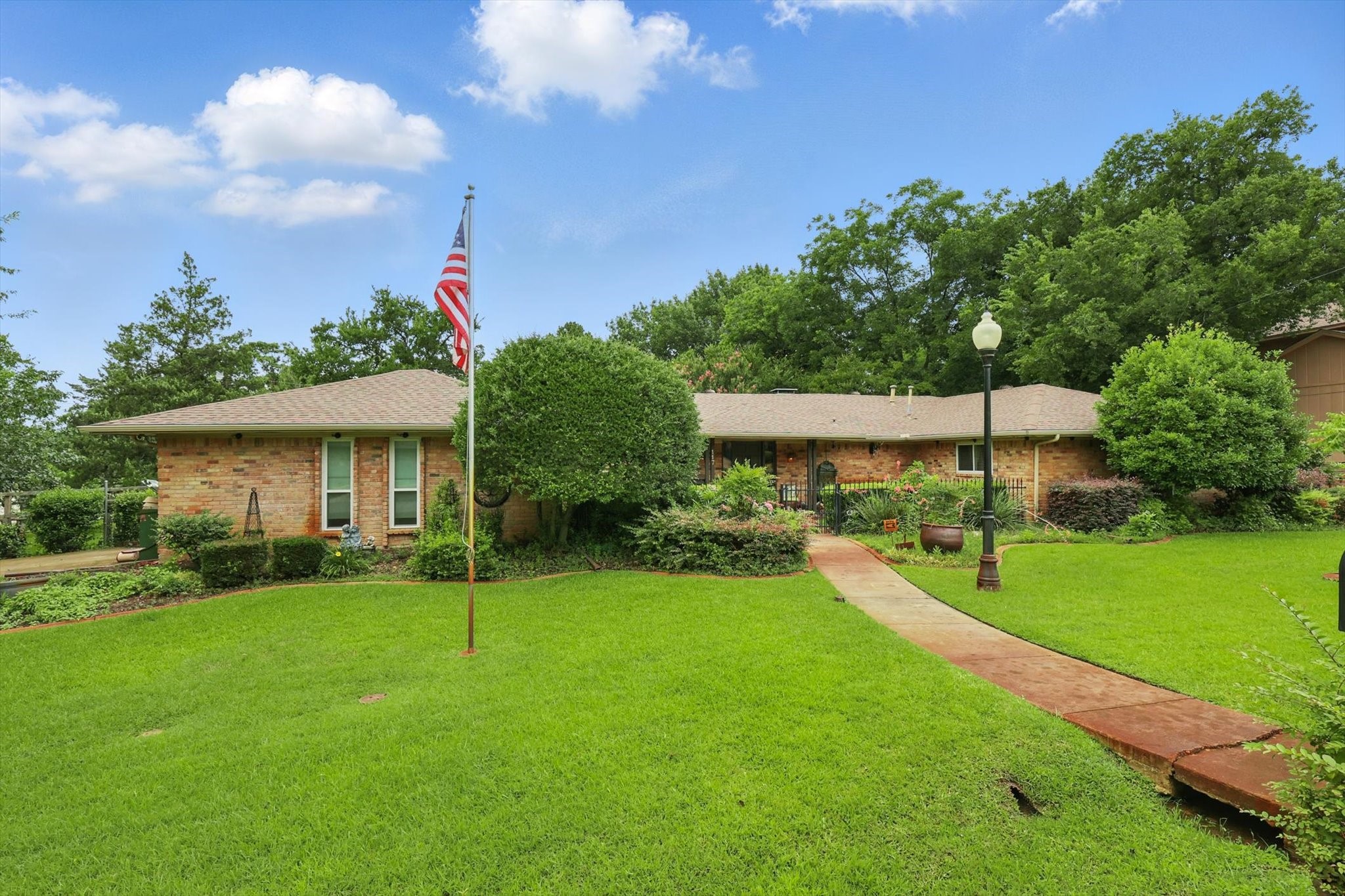 117 Nowlin Drive