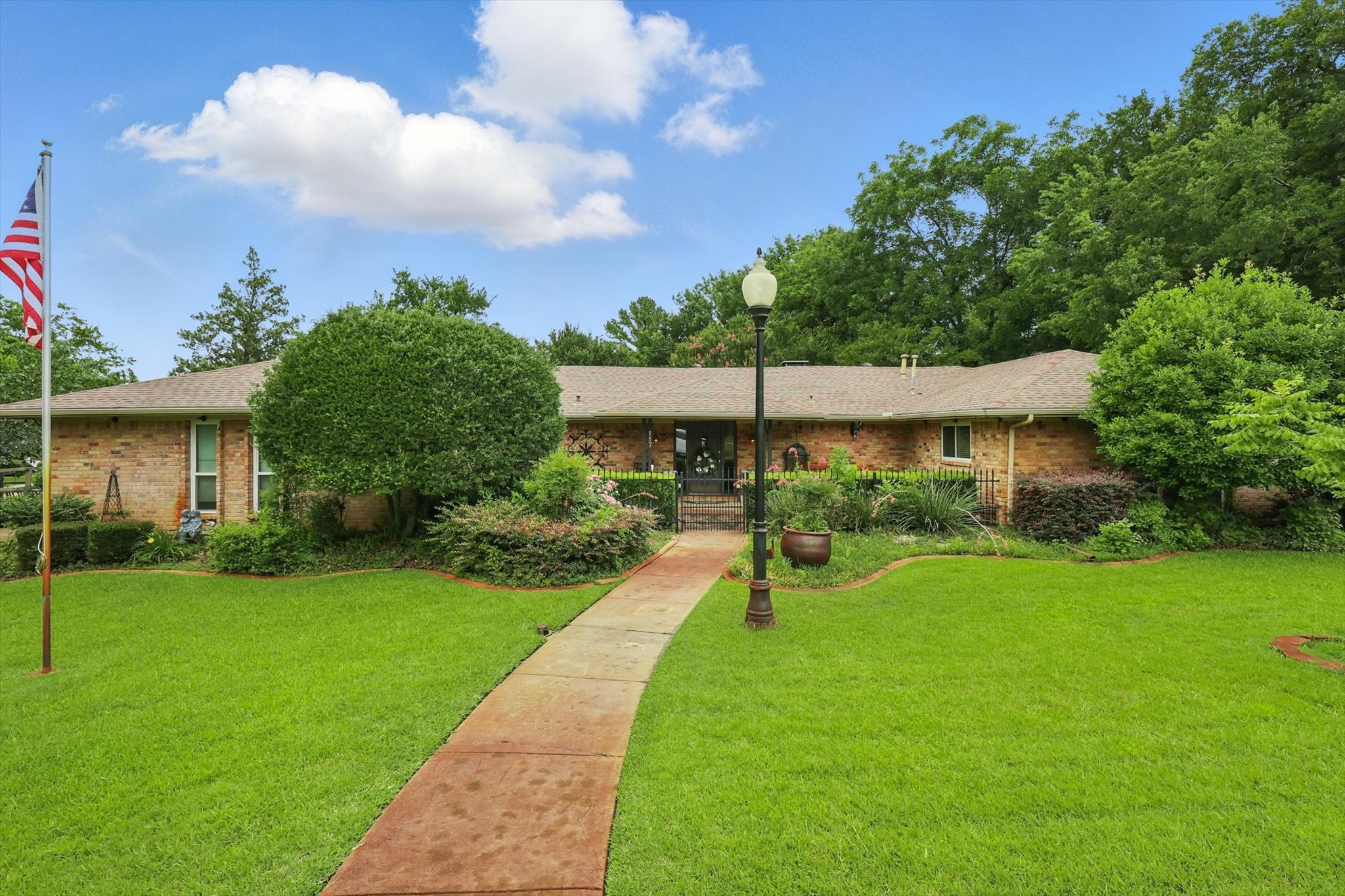 117 Nowlin Drive