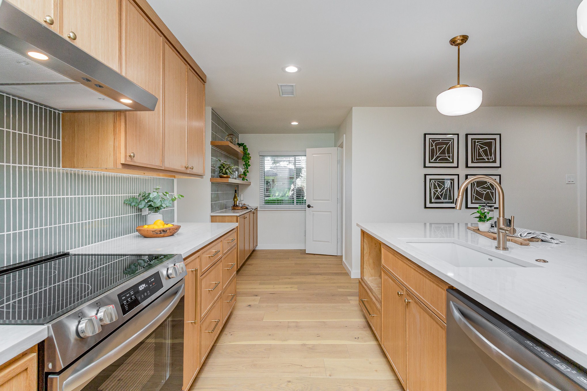 432 Pleasant Valley Lane
