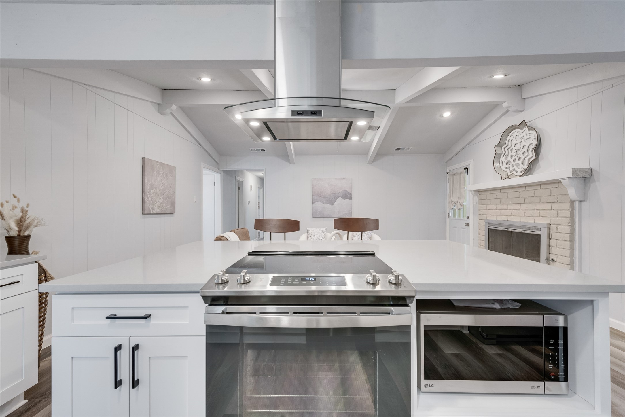 2701 Magnolia Drive