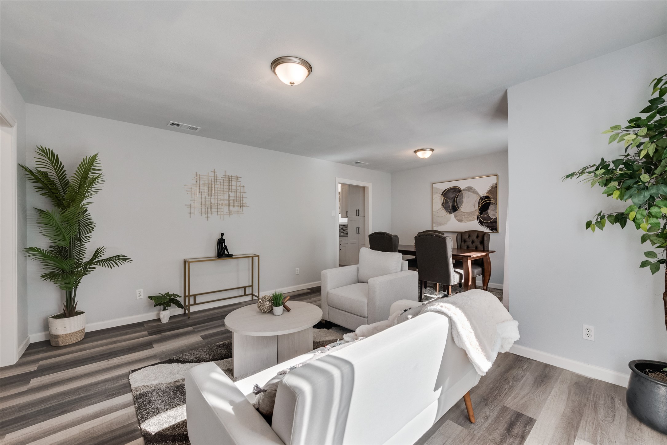 2701 Magnolia Drive