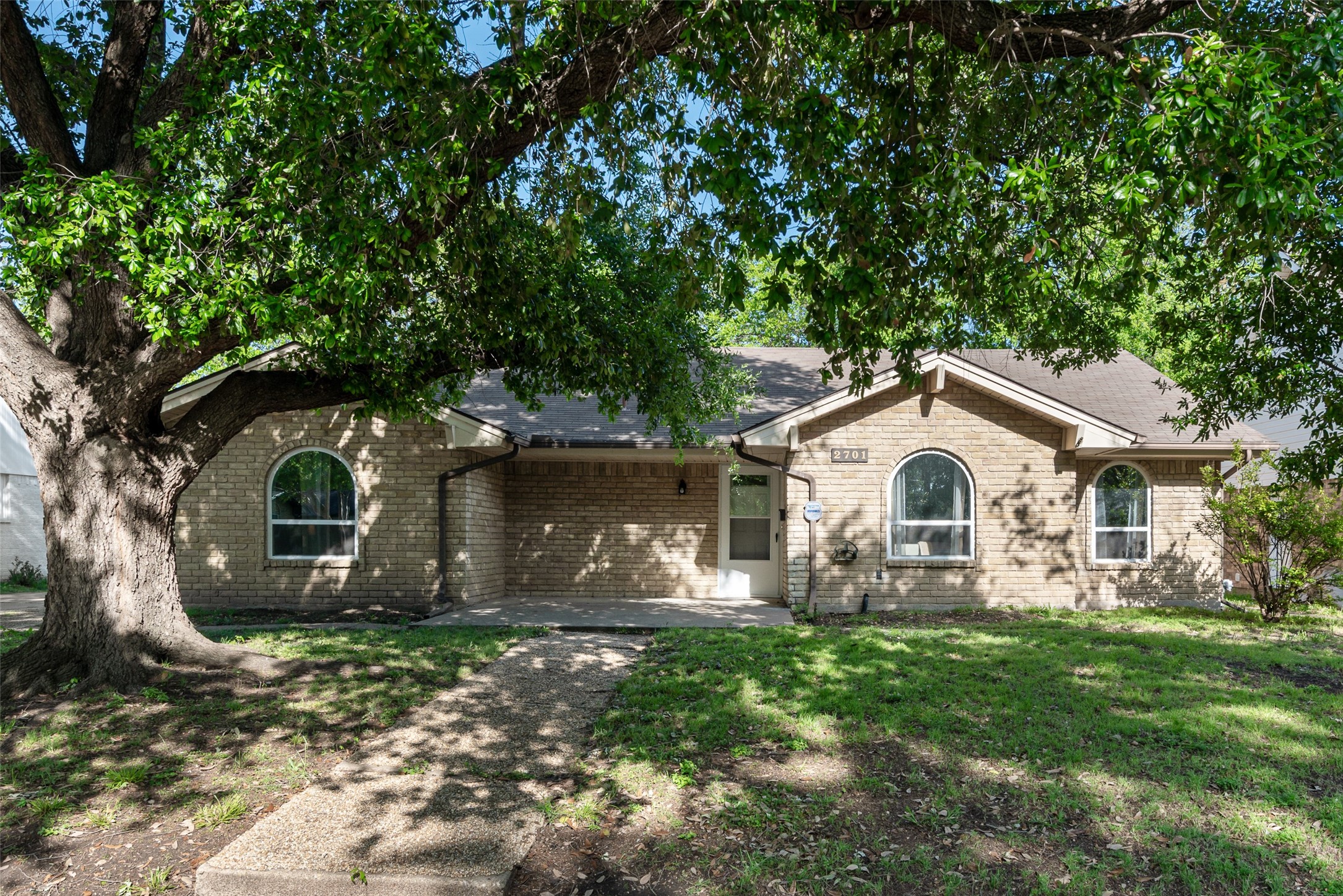 2701 Magnolia Drive